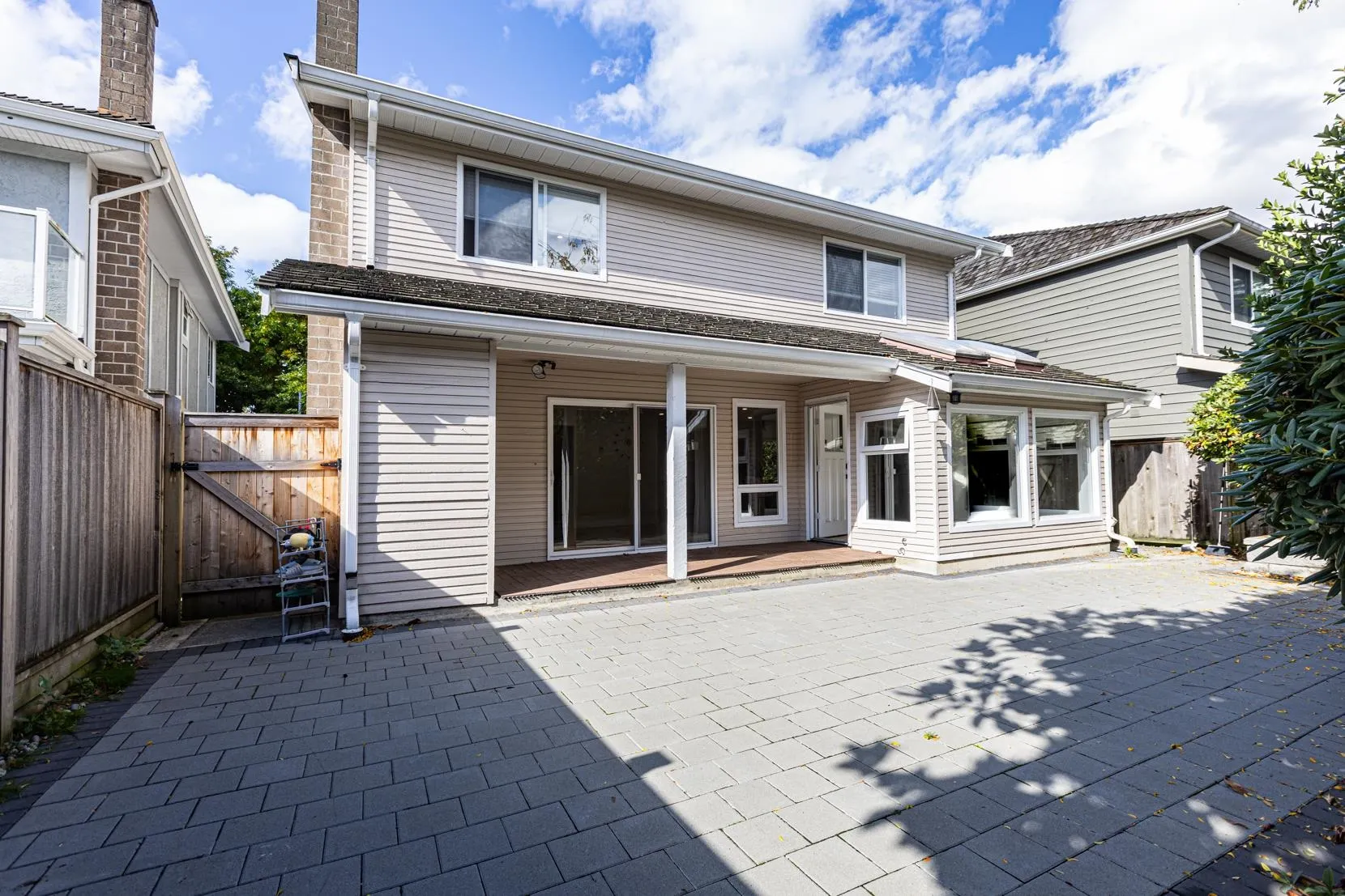 6220 Garnet Drive