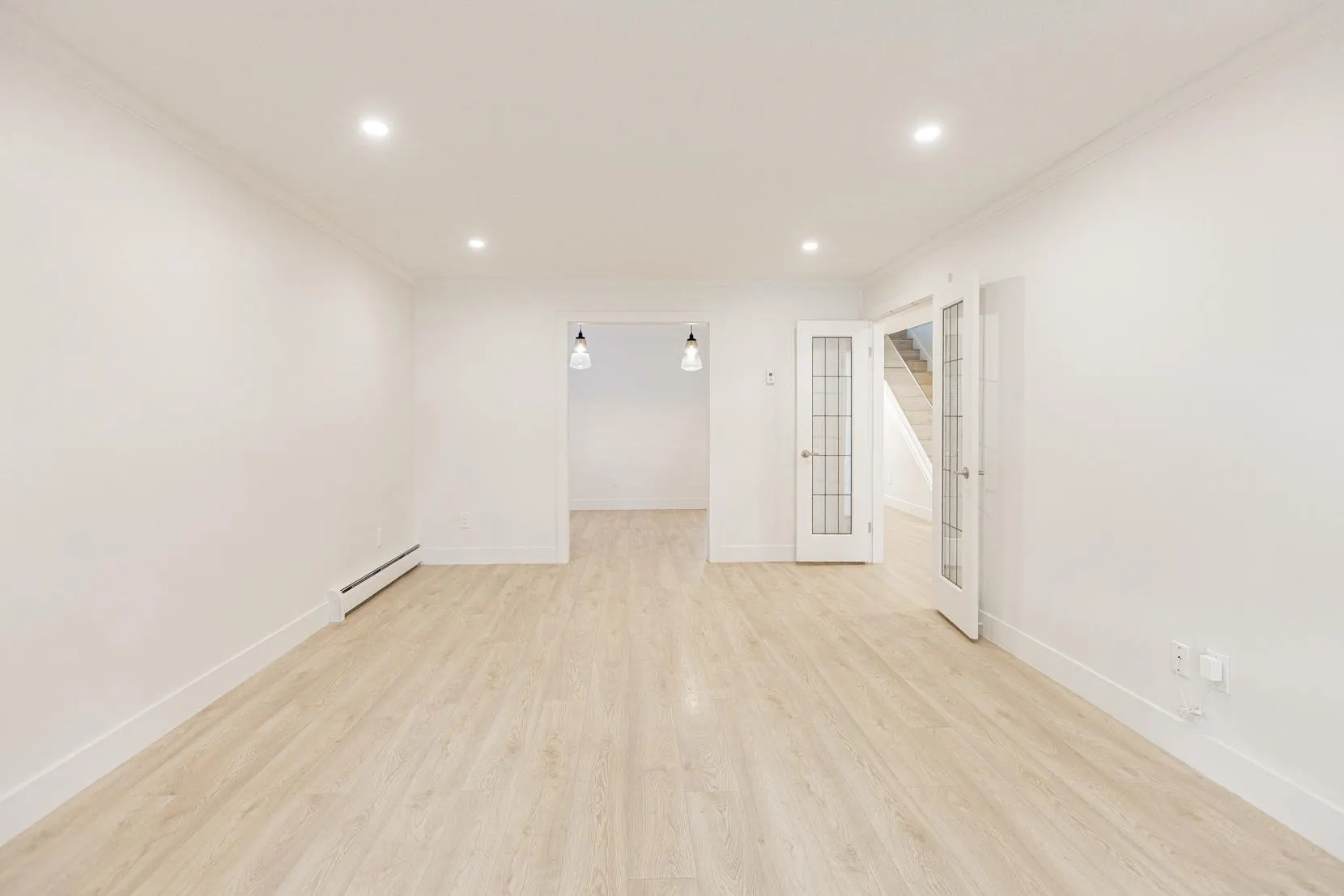 6220 Garnet Drive