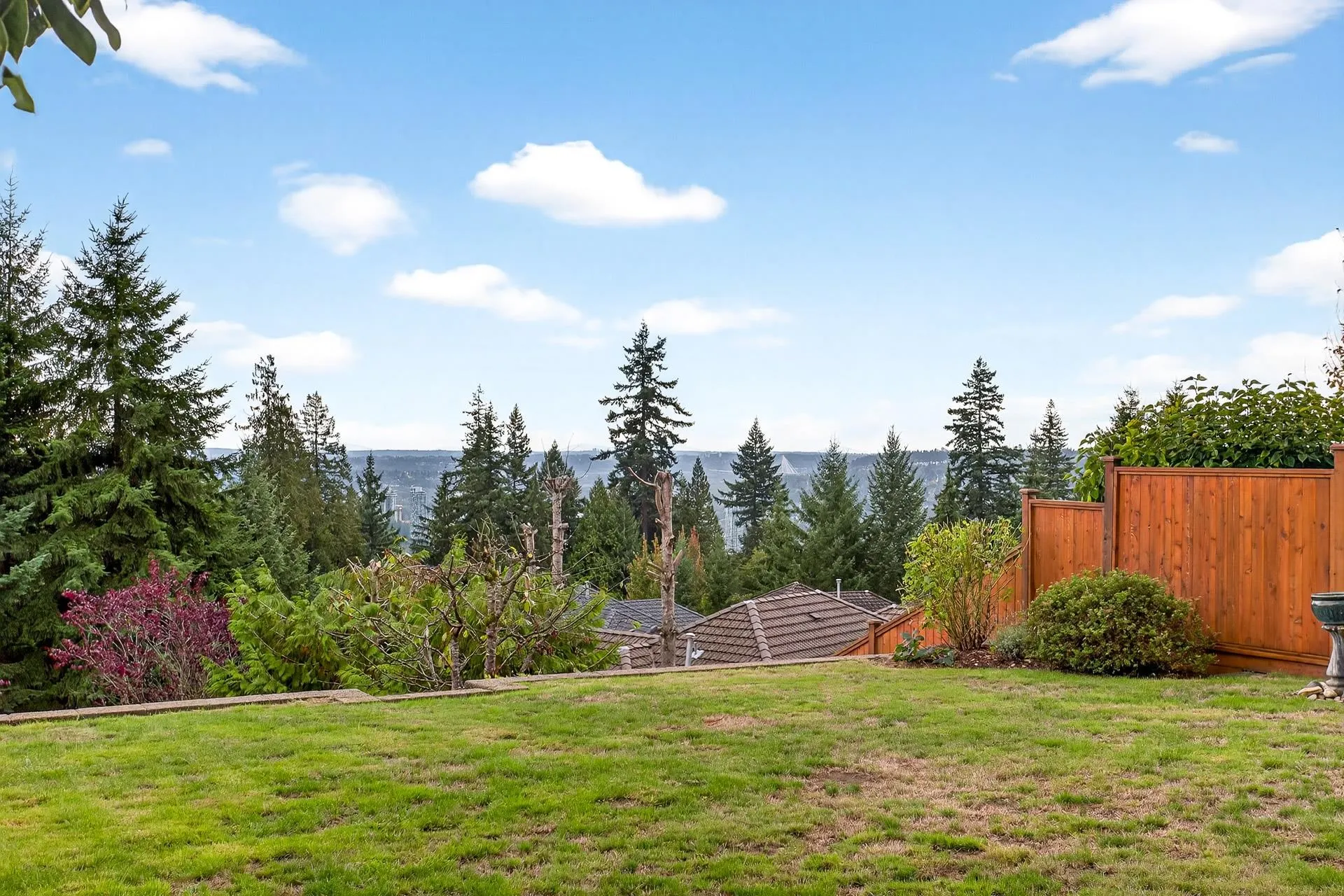 3028 Maplewood Court