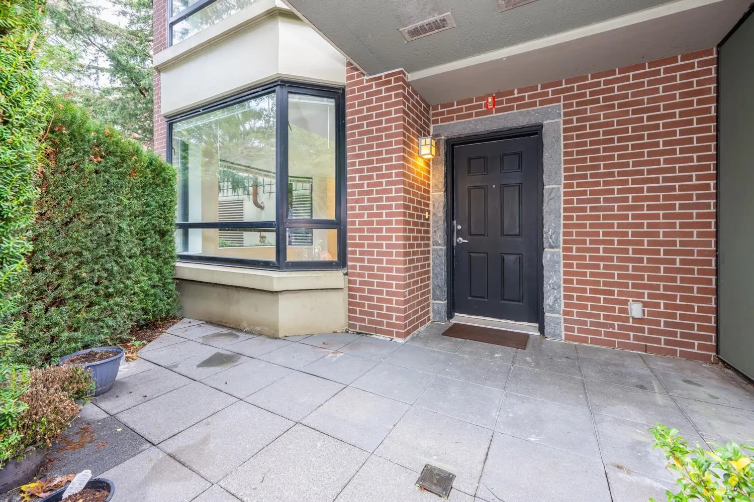 1 9133 Hemlock Drive