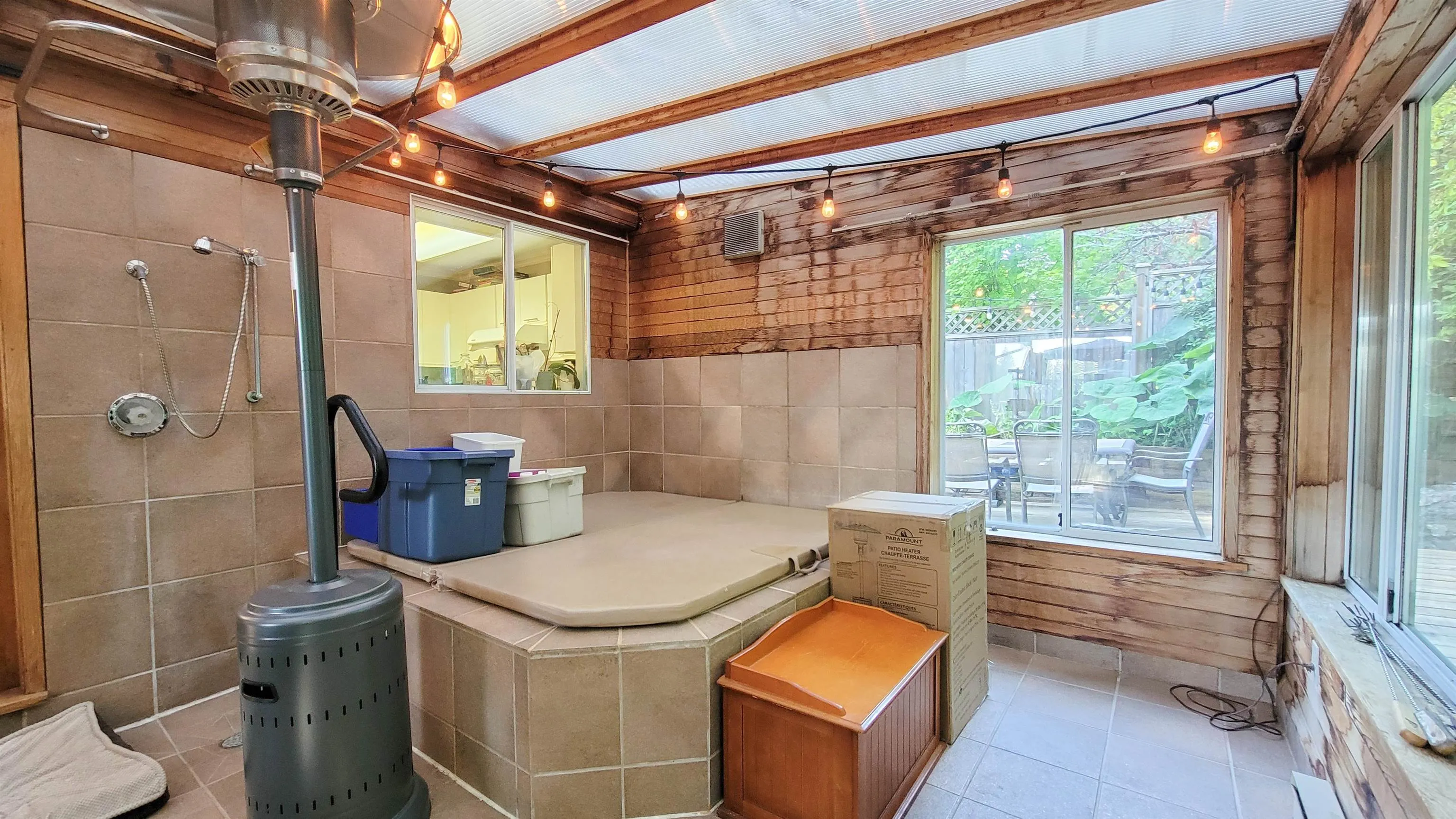 3595 Wellington Crescent