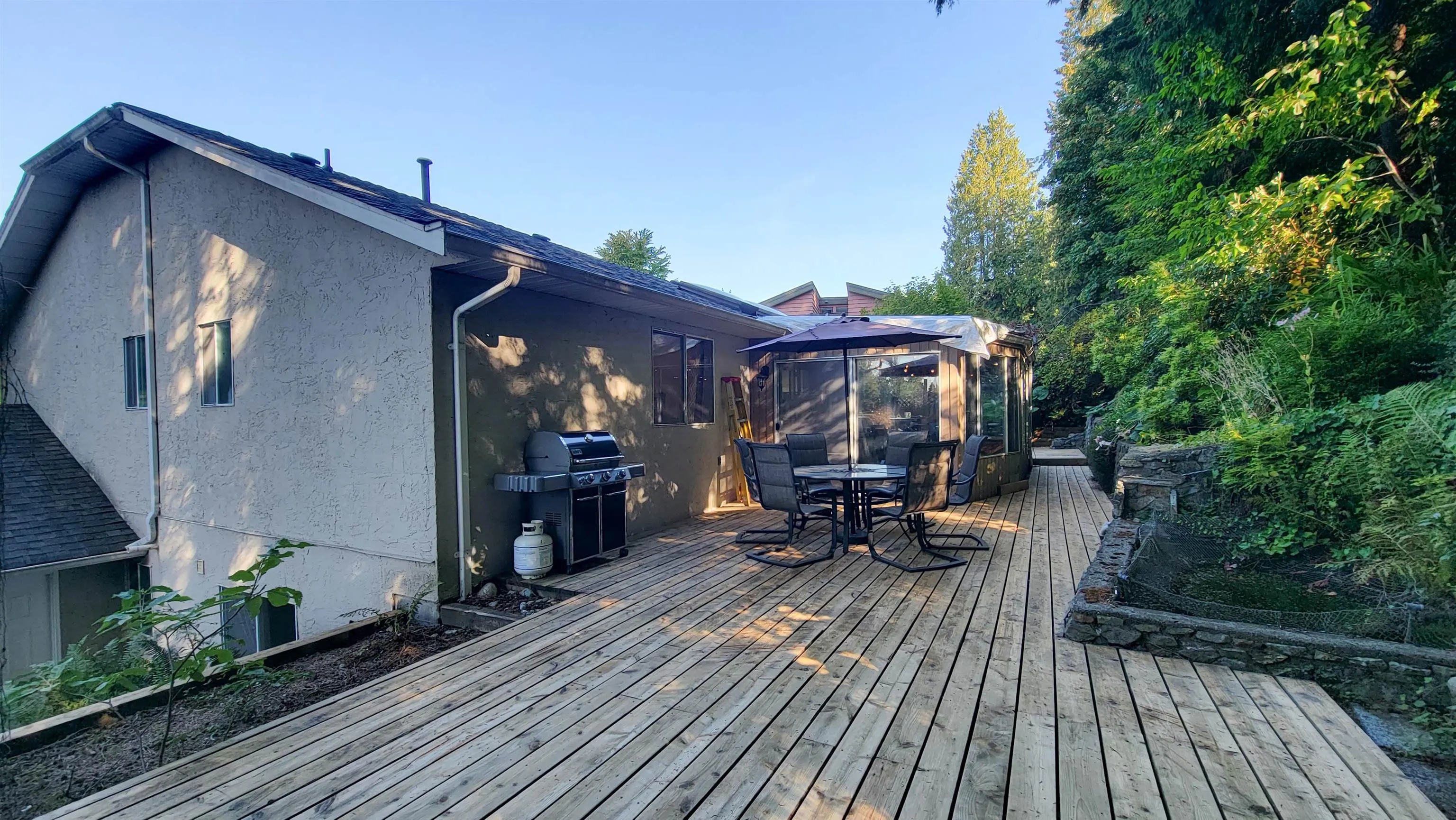 3595 Wellington Crescent