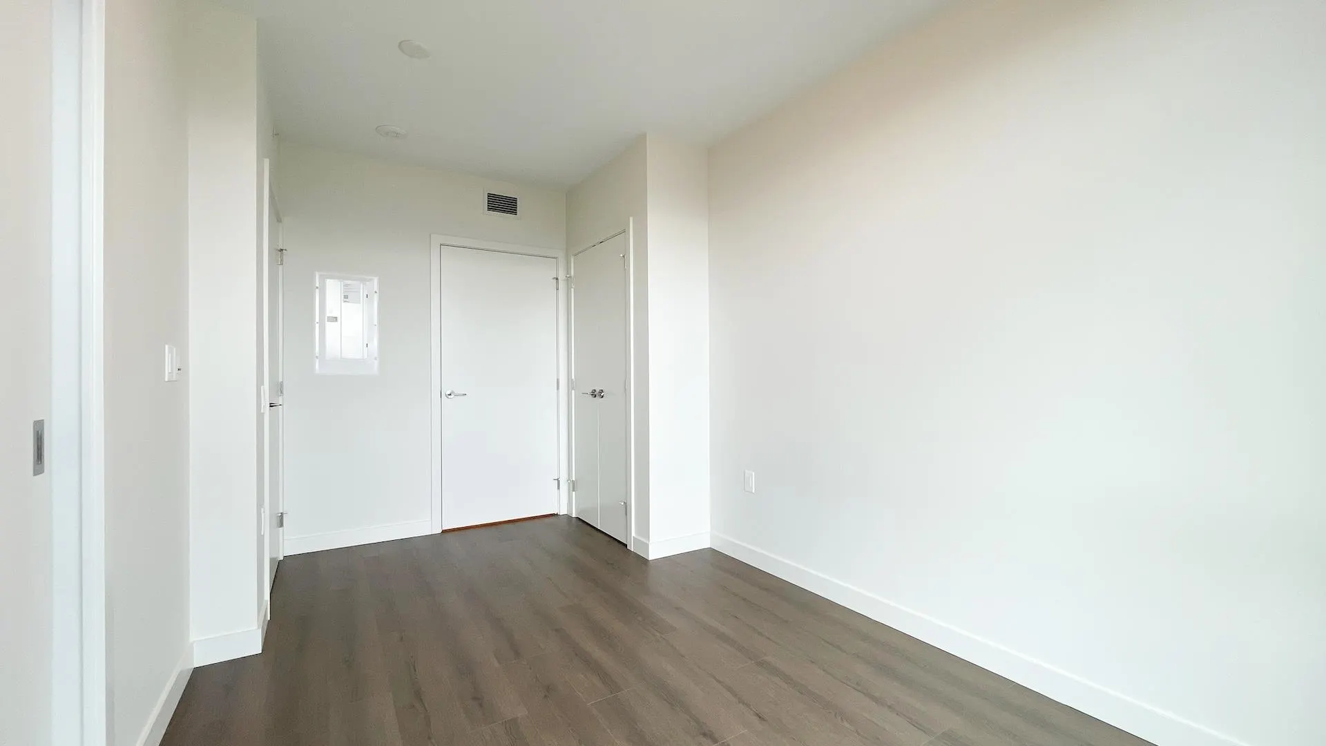3908 5987 Wilson Avenue