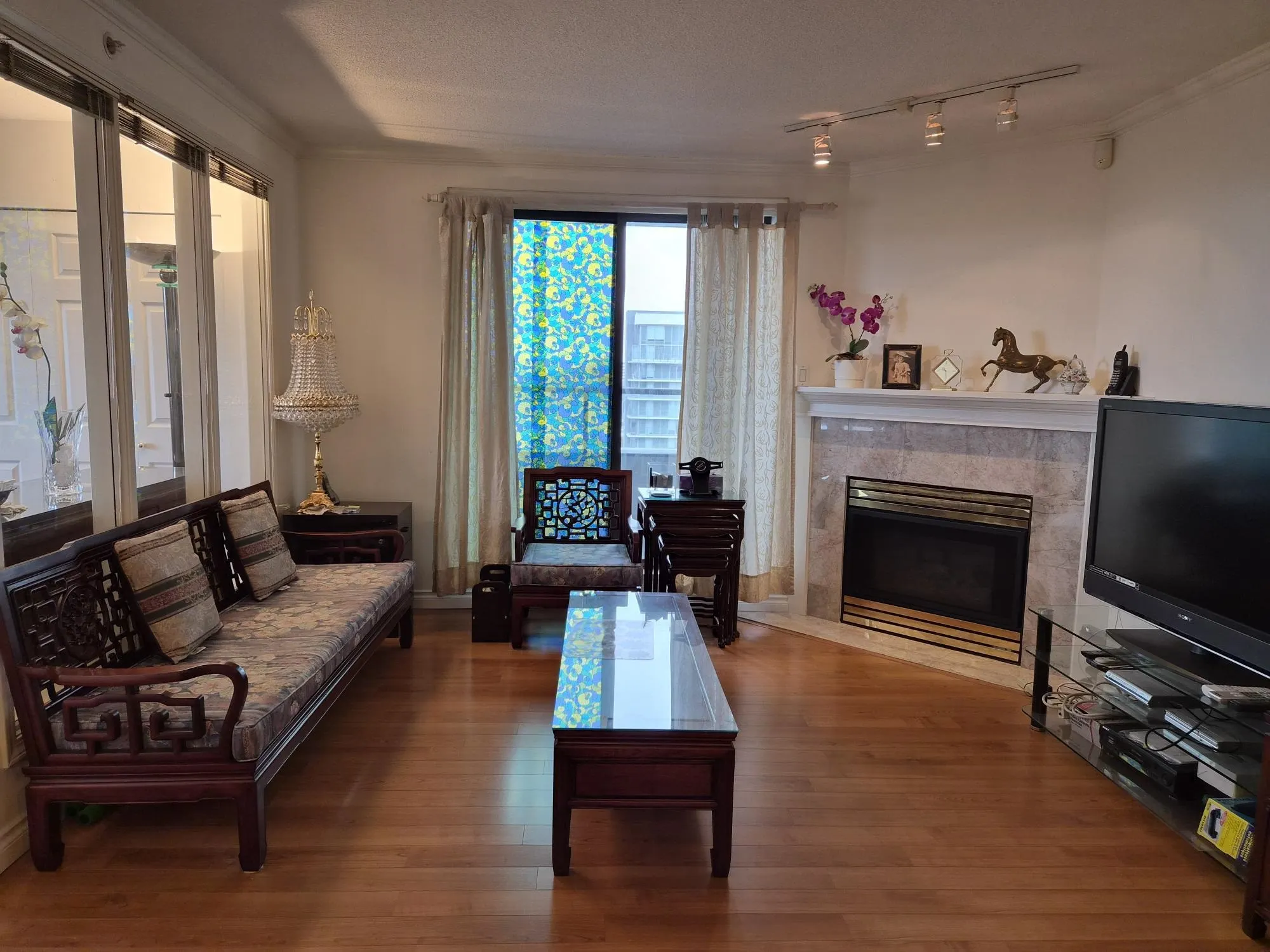 1506 6611 Cooney Road
