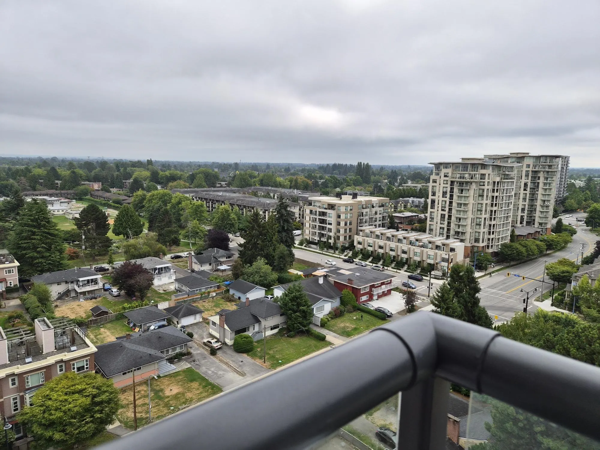 1506 6611 Cooney Road