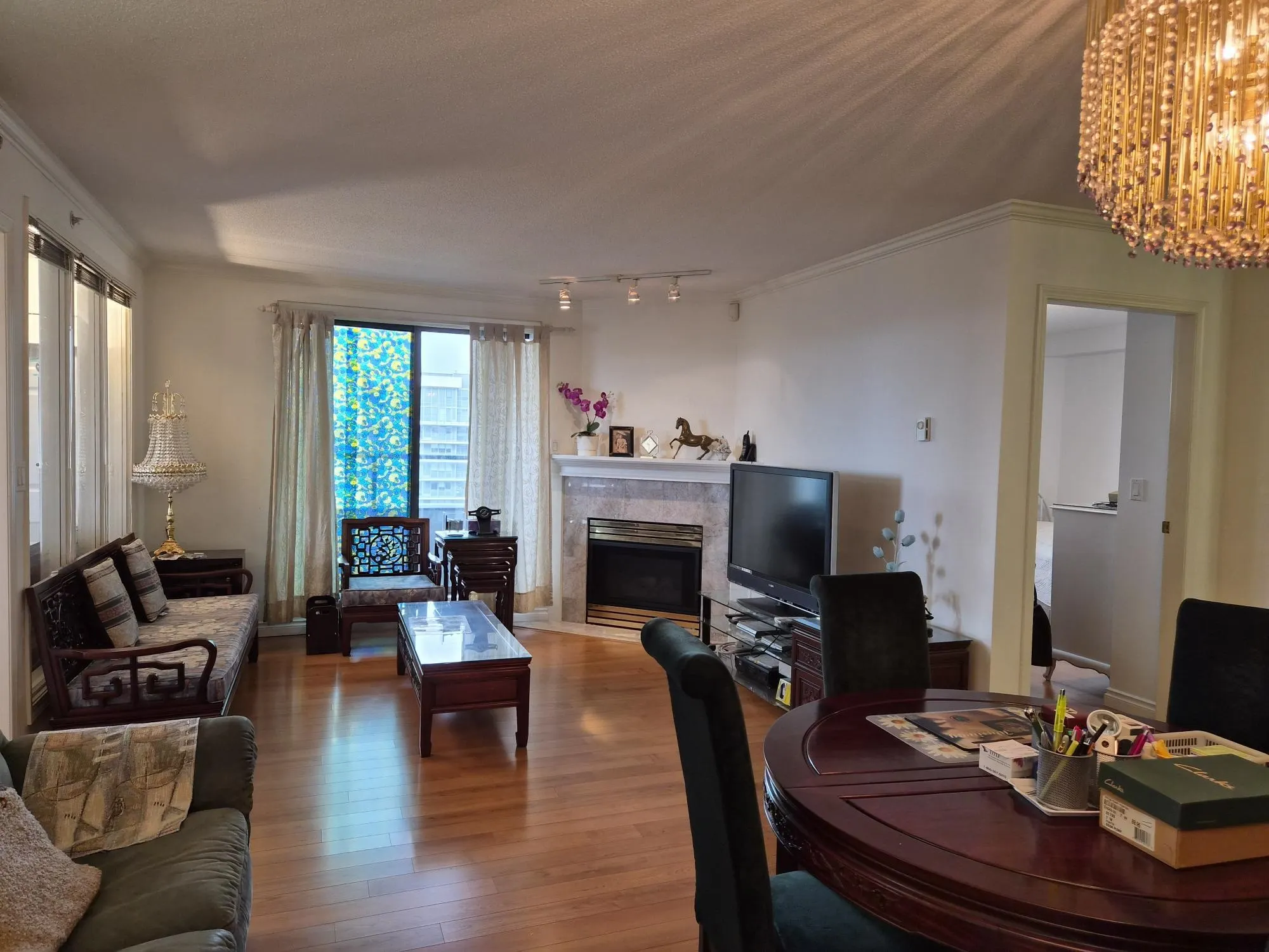 1506 6611 Cooney Road