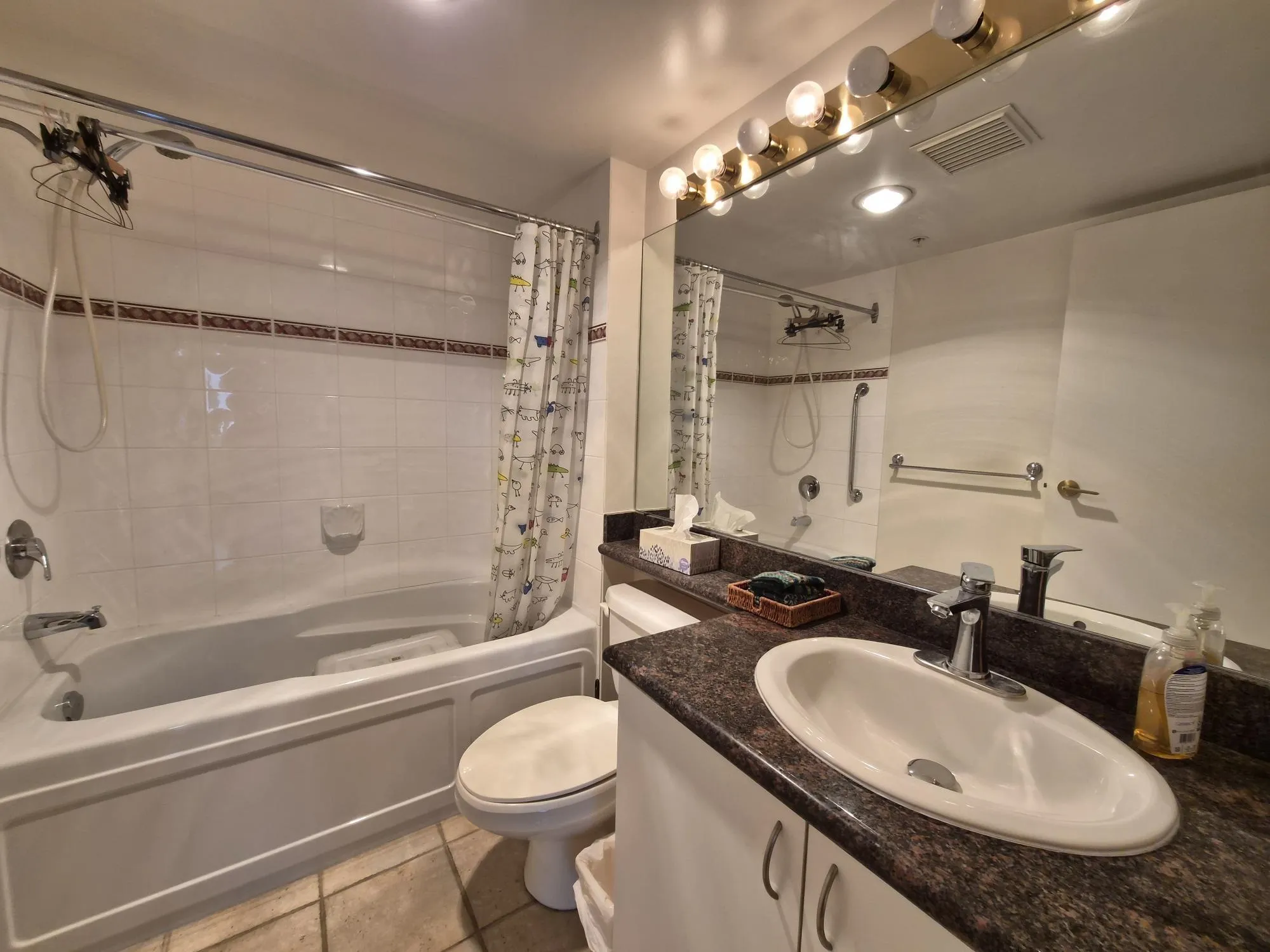 1506 6611 Cooney Road