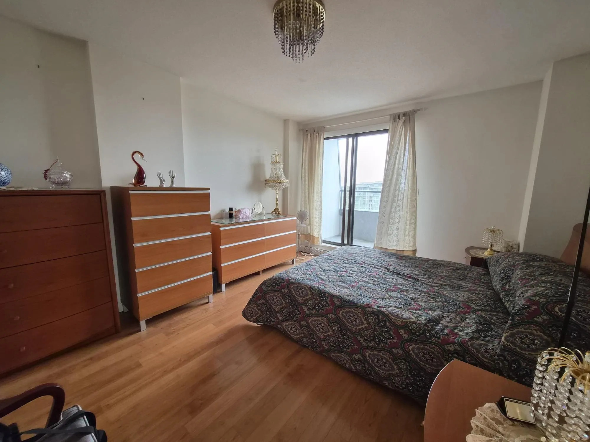1506 6611 Cooney Road