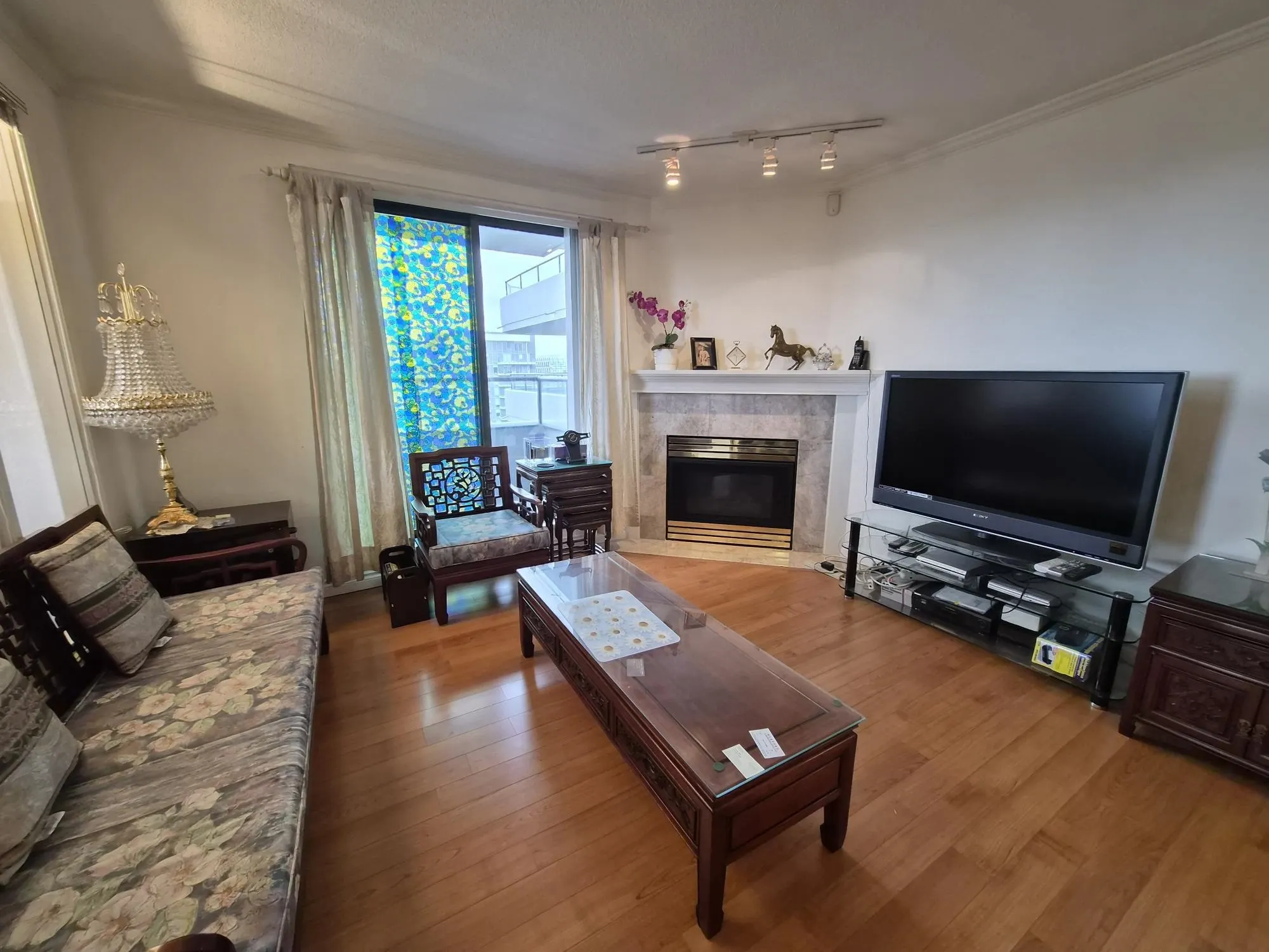 1506 6611 Cooney Road