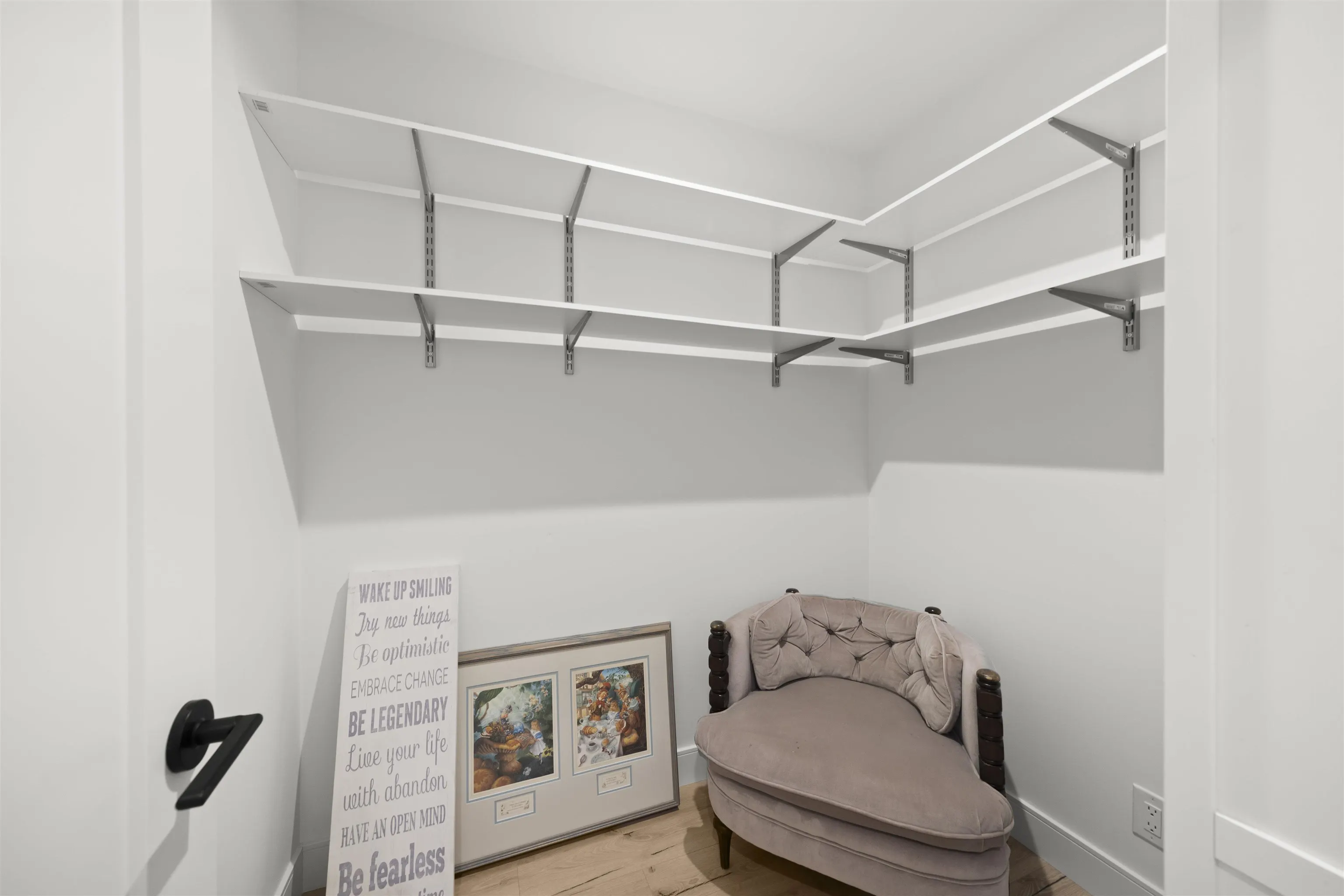 309 3131 Murray Street