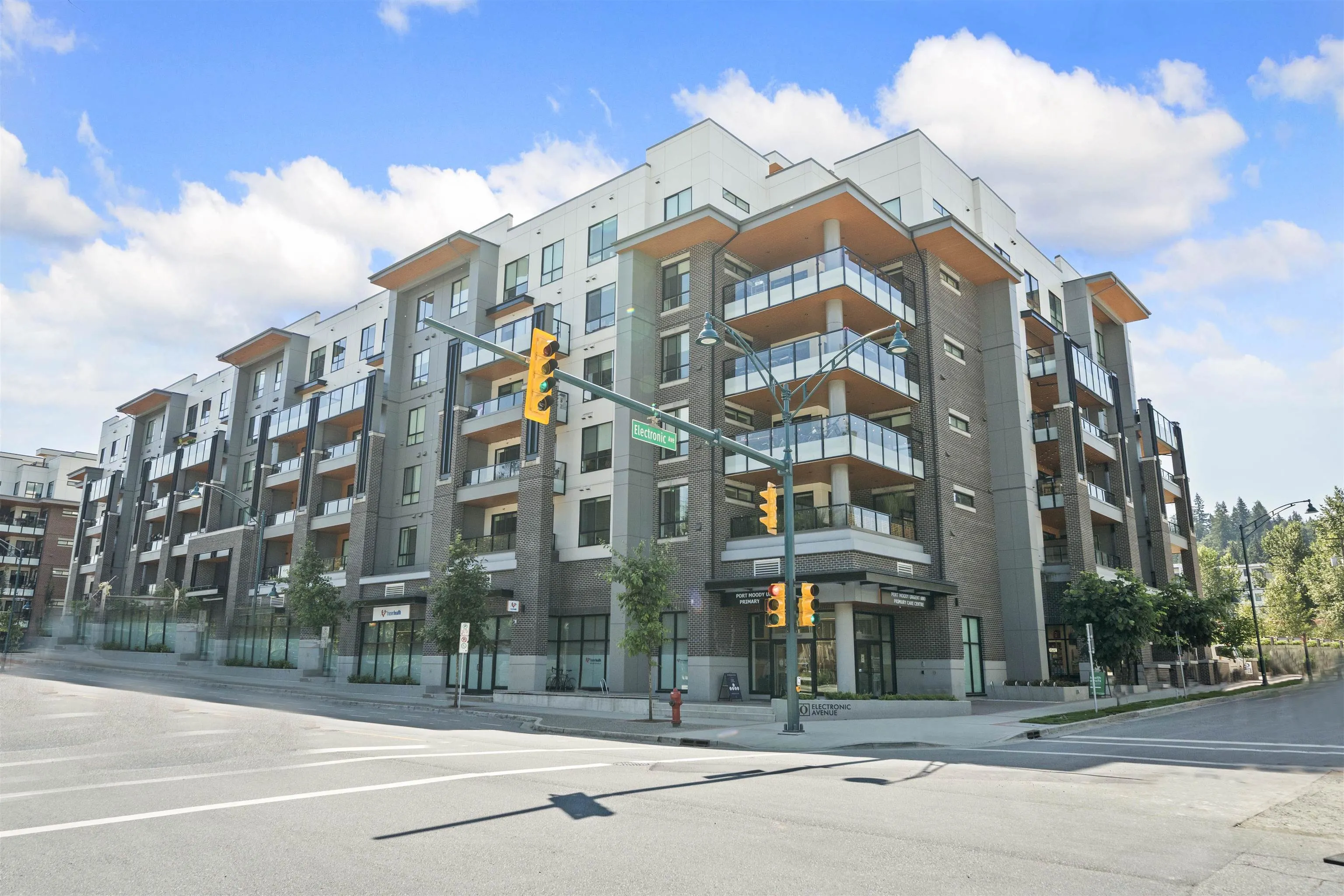 309 3131 Murray Street