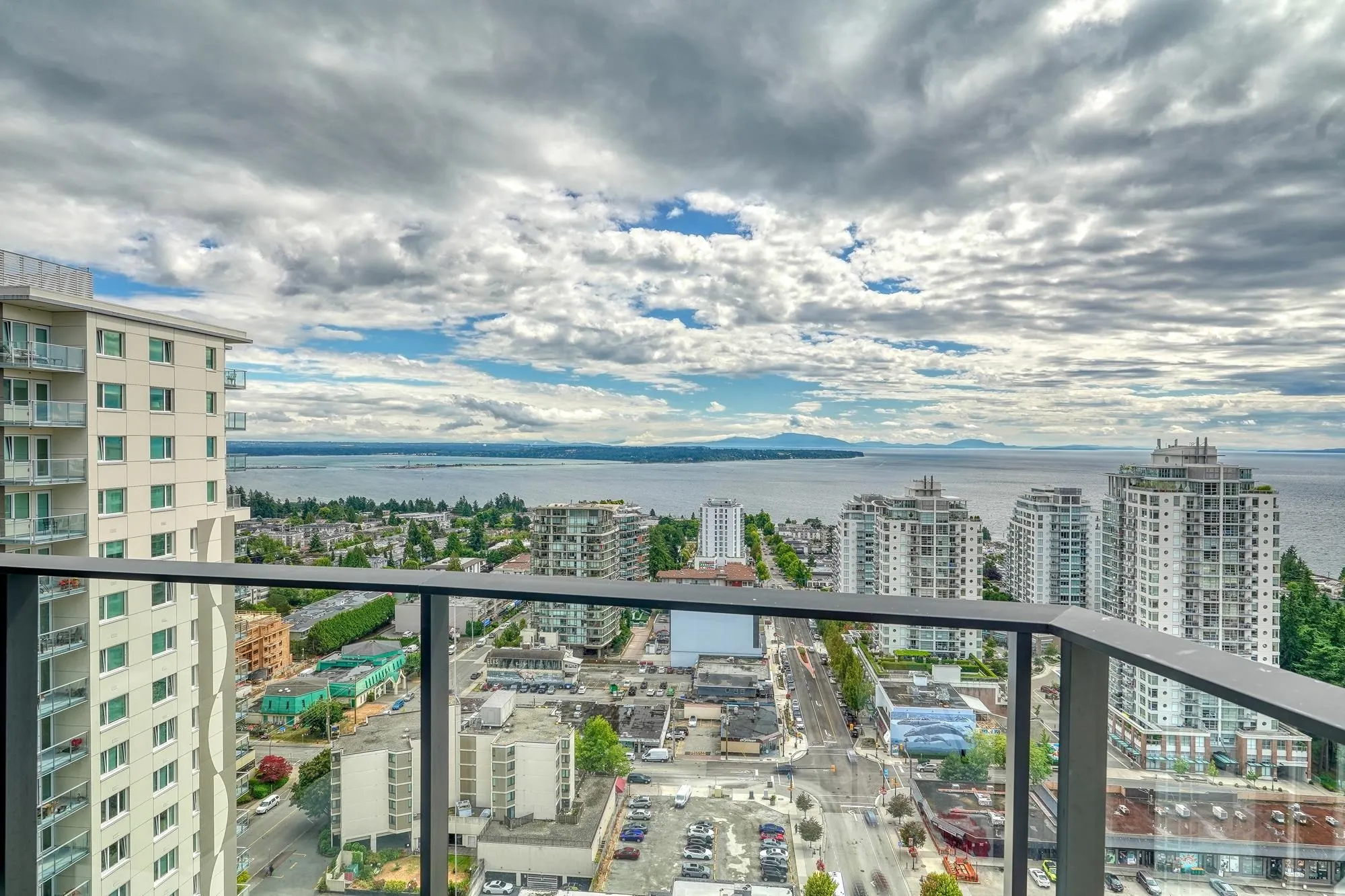 2305 1588 Johnston Road
