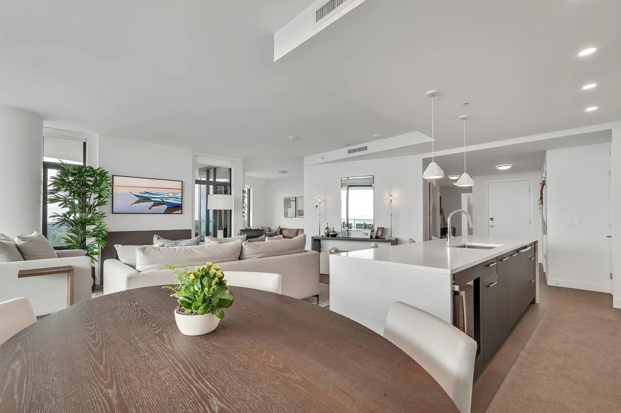 2305 1588 Johnston Road