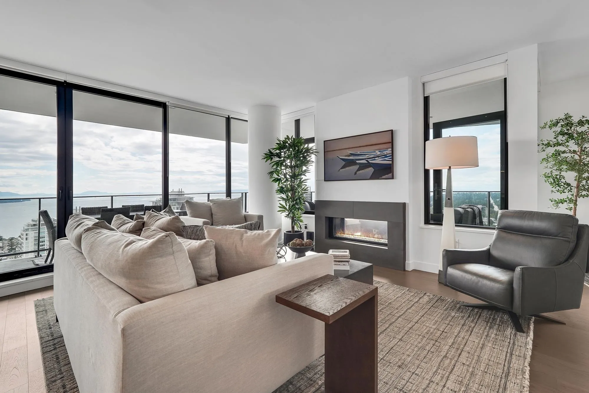 2305 1588 Johnston Road