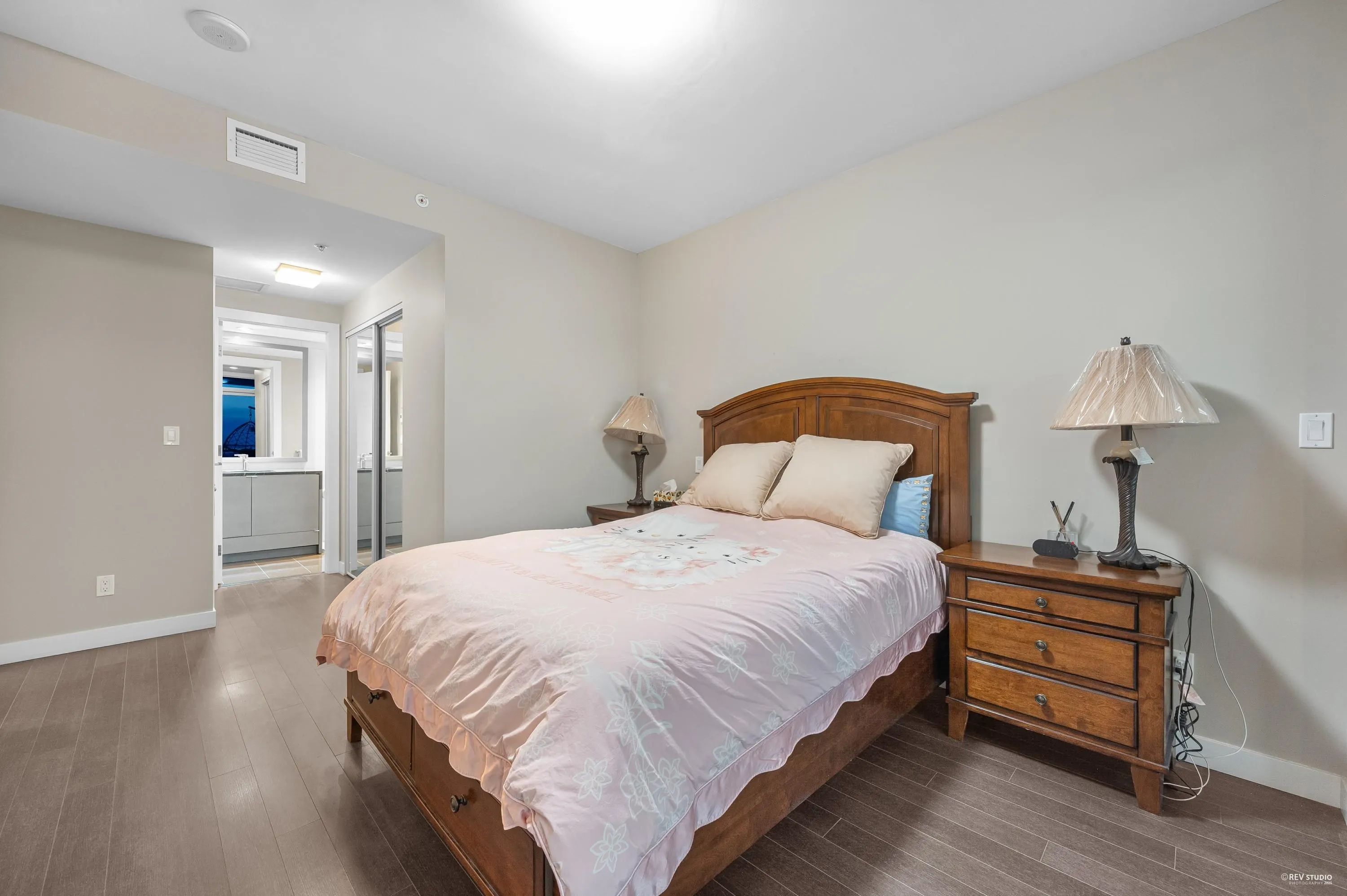 3106 4508 Hazel Street