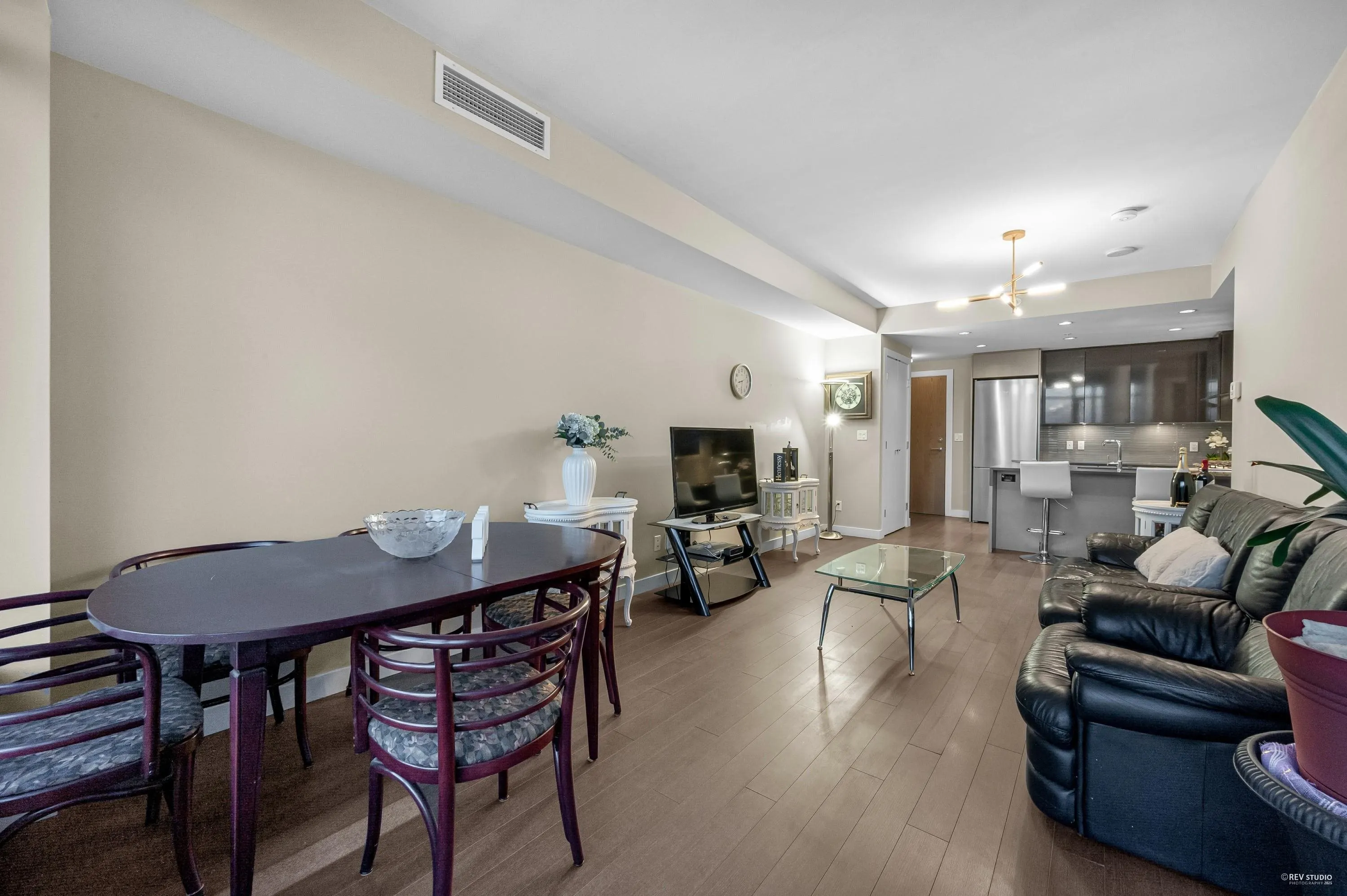 3106 4508 Hazel Street