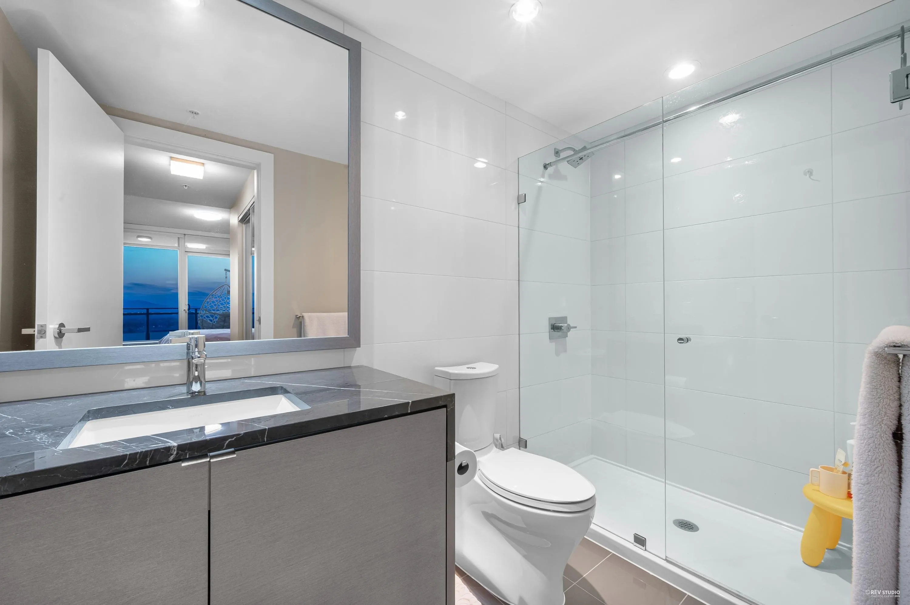 3106 4508 Hazel Street