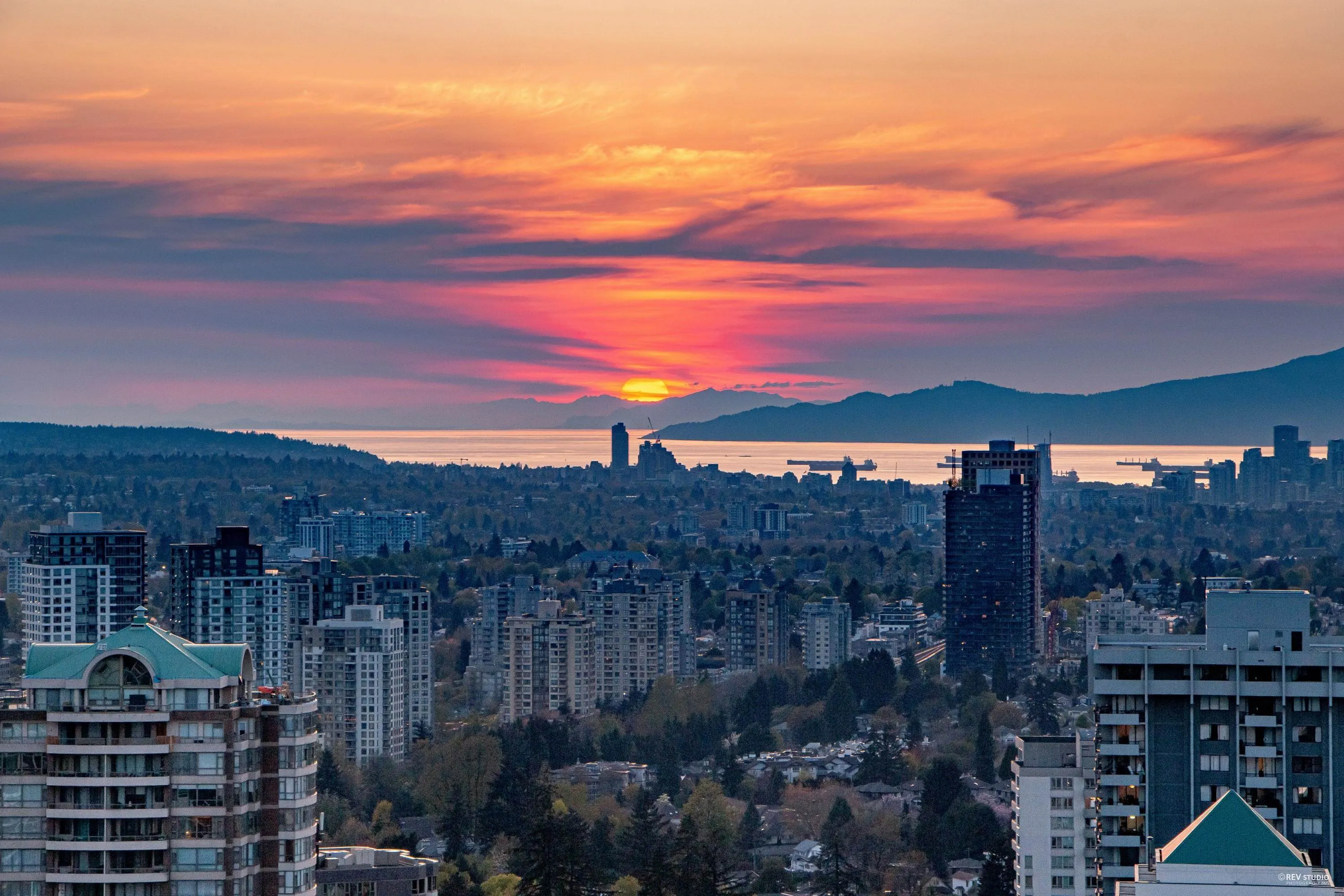 3106 4508 Hazel Street