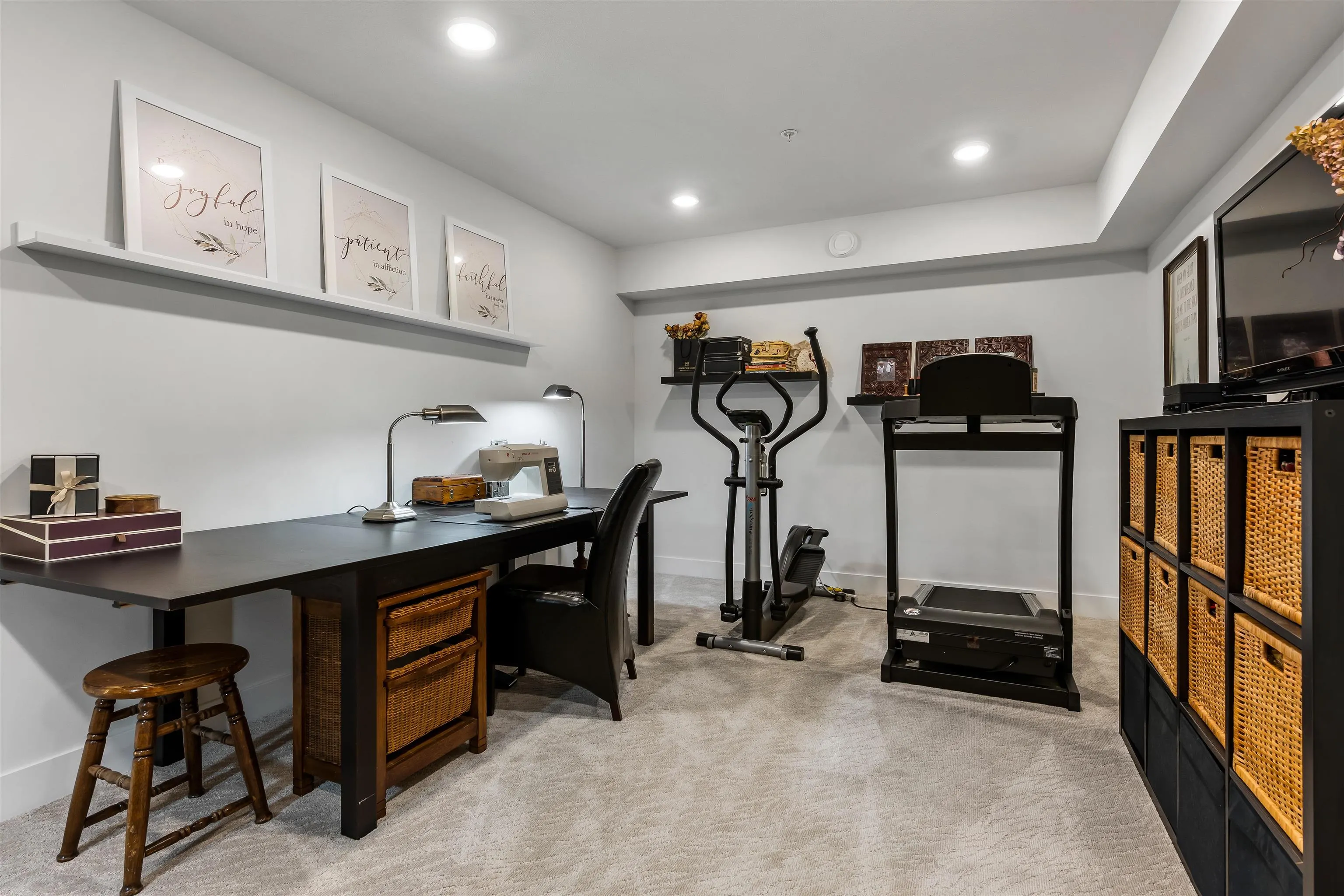 129 51096 Falls Court