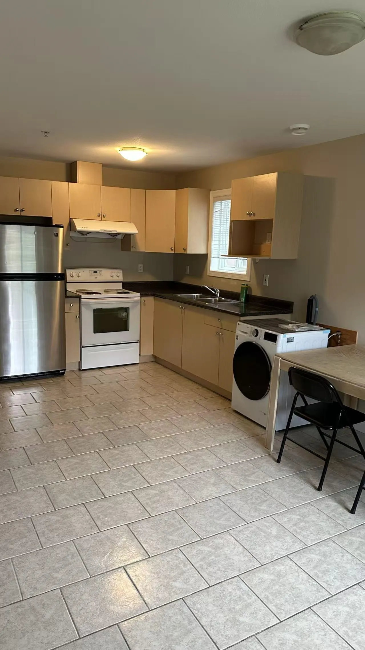 Basement 595* Mckinnon Street