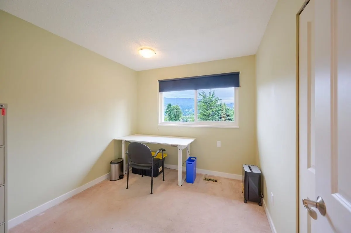 3222 Pinda Drive