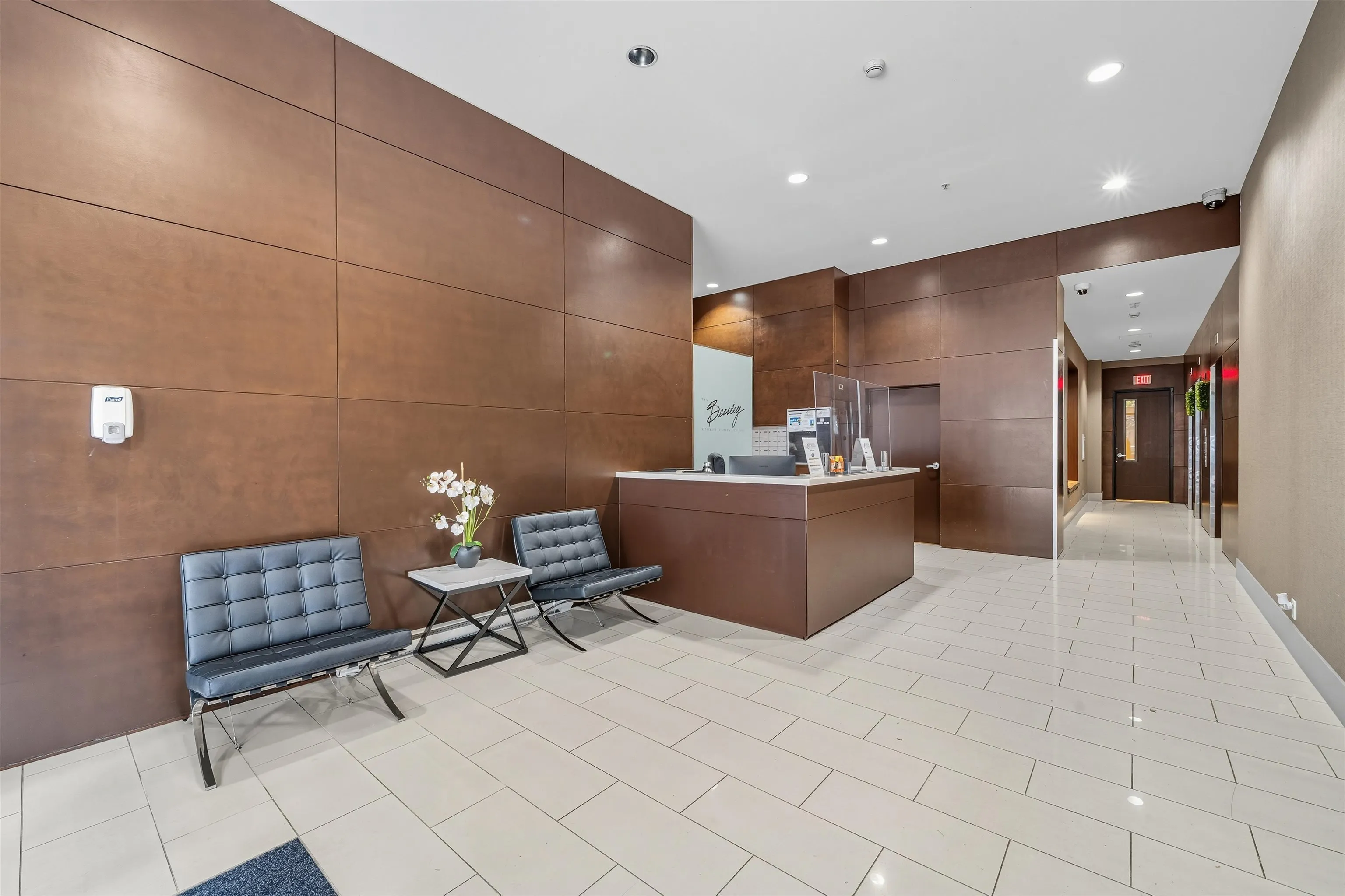 1607 888 Homer Street