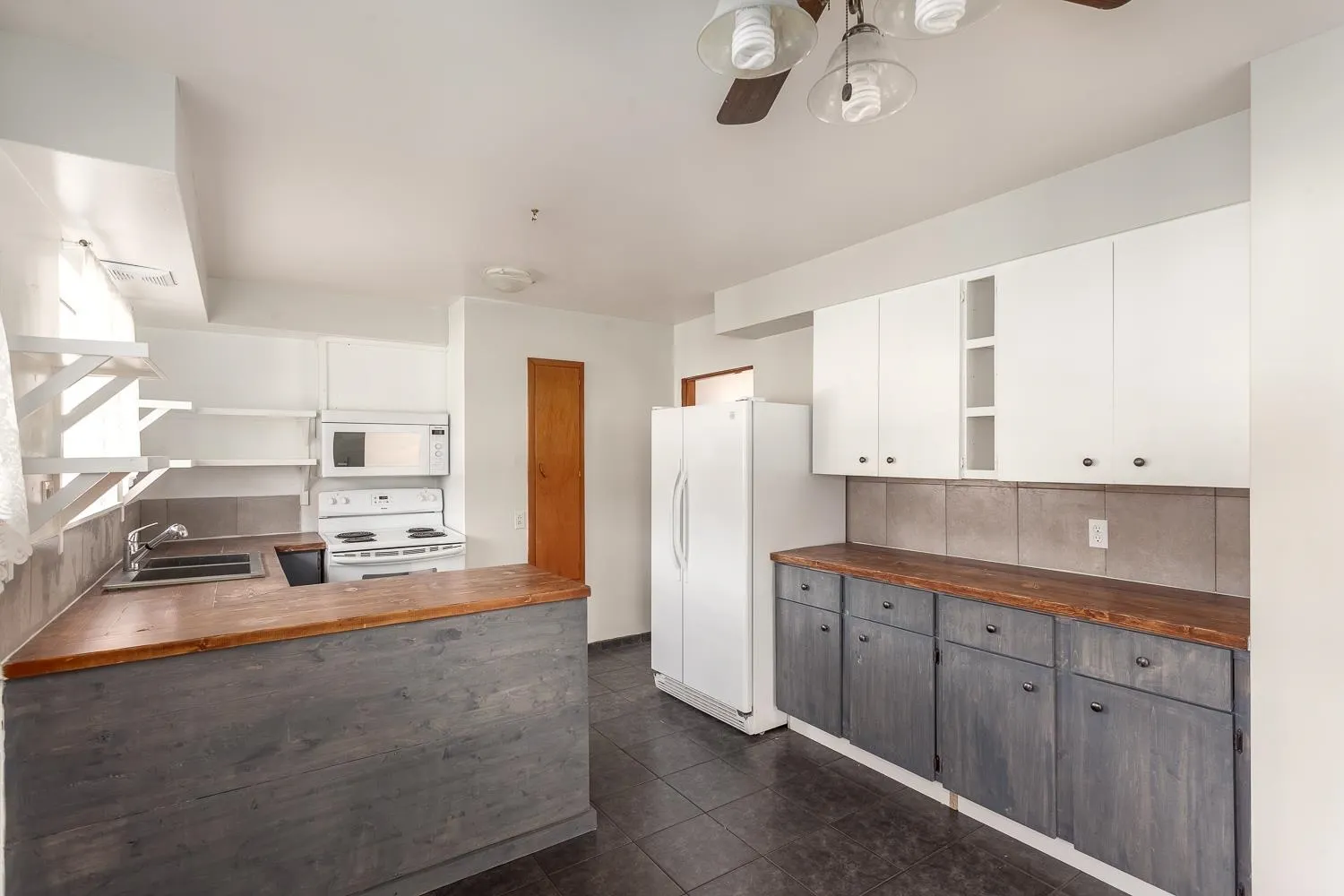 342 E 18th Street