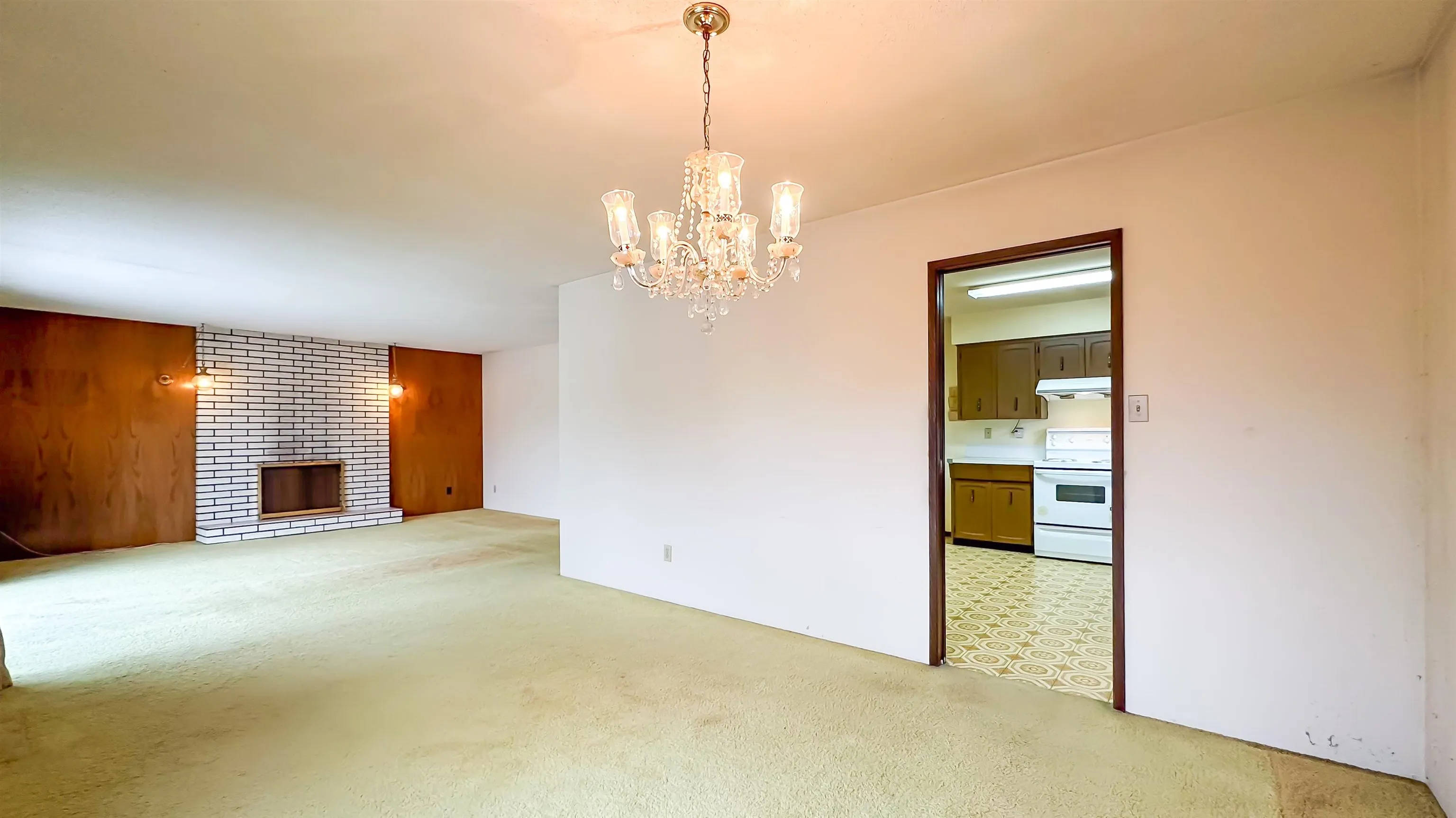 4331 Lancelot Drive