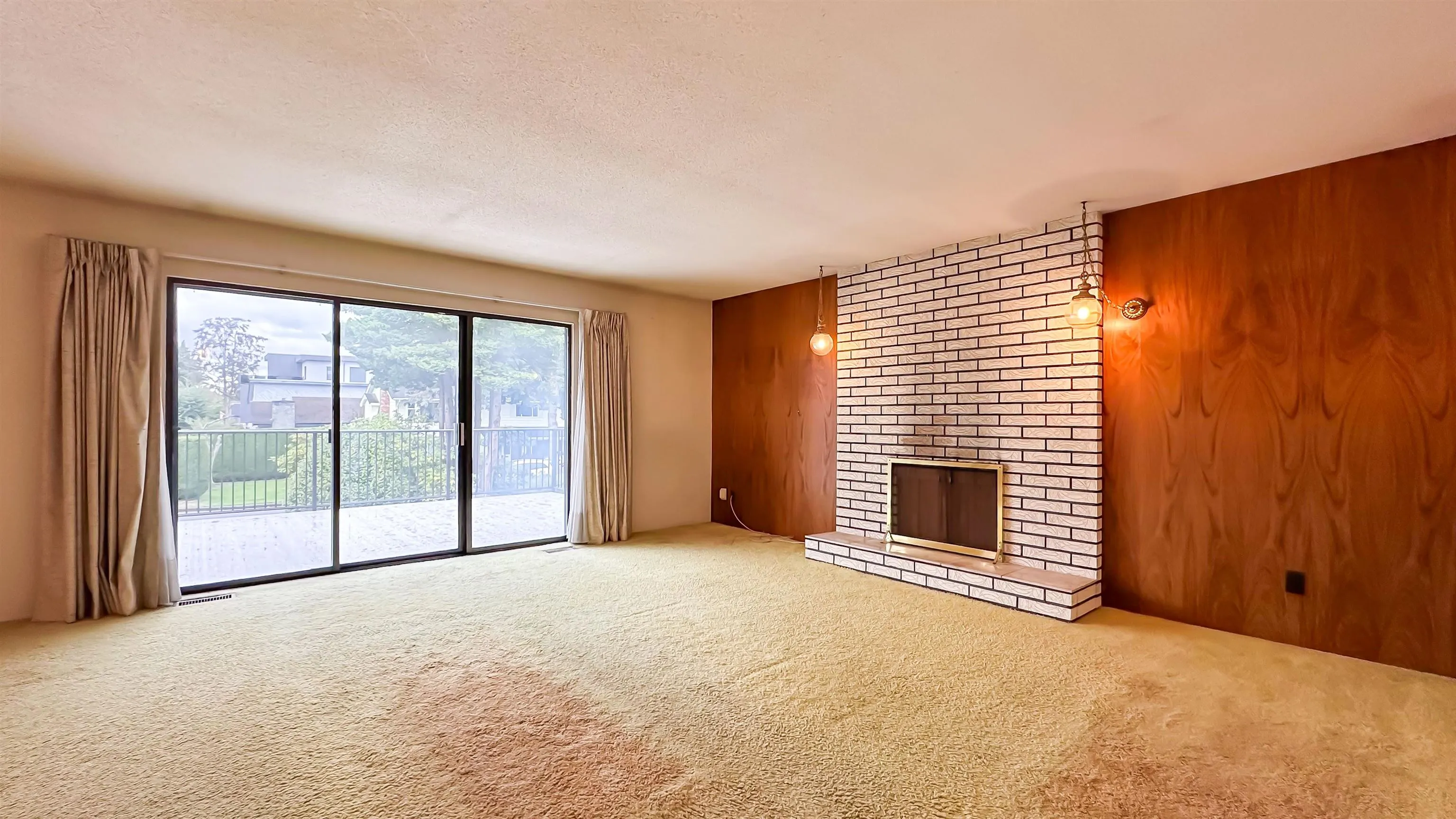 4331 Lancelot Drive
