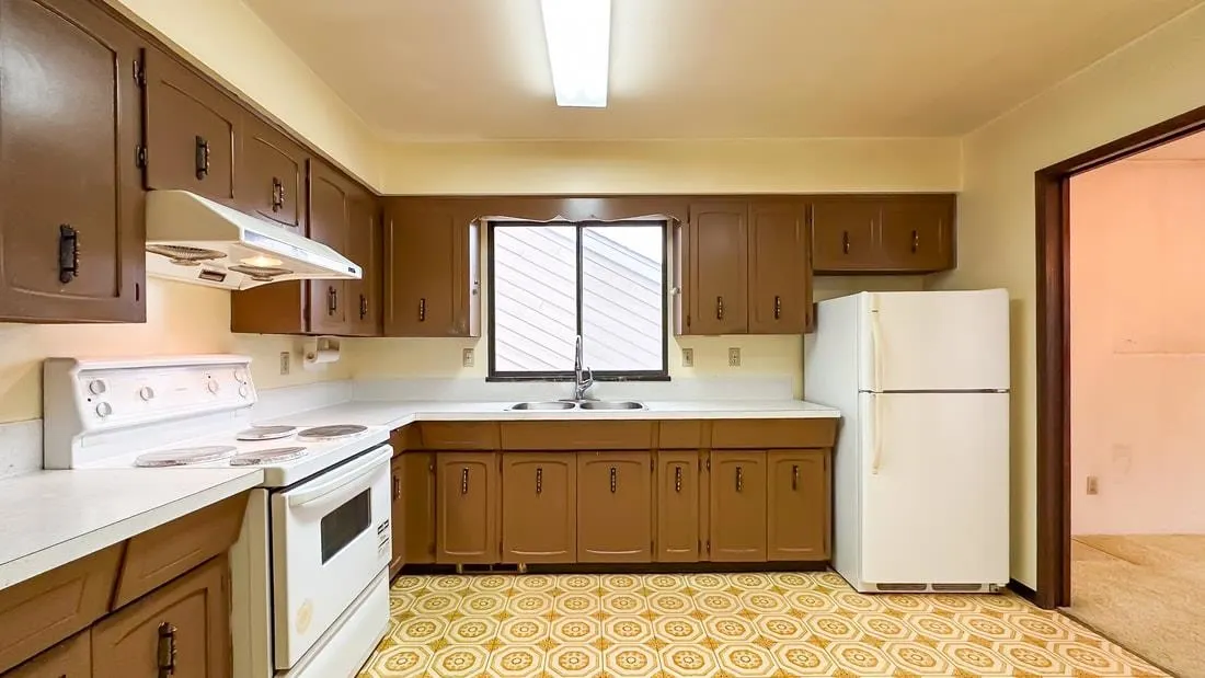 4331 Lancelot Drive