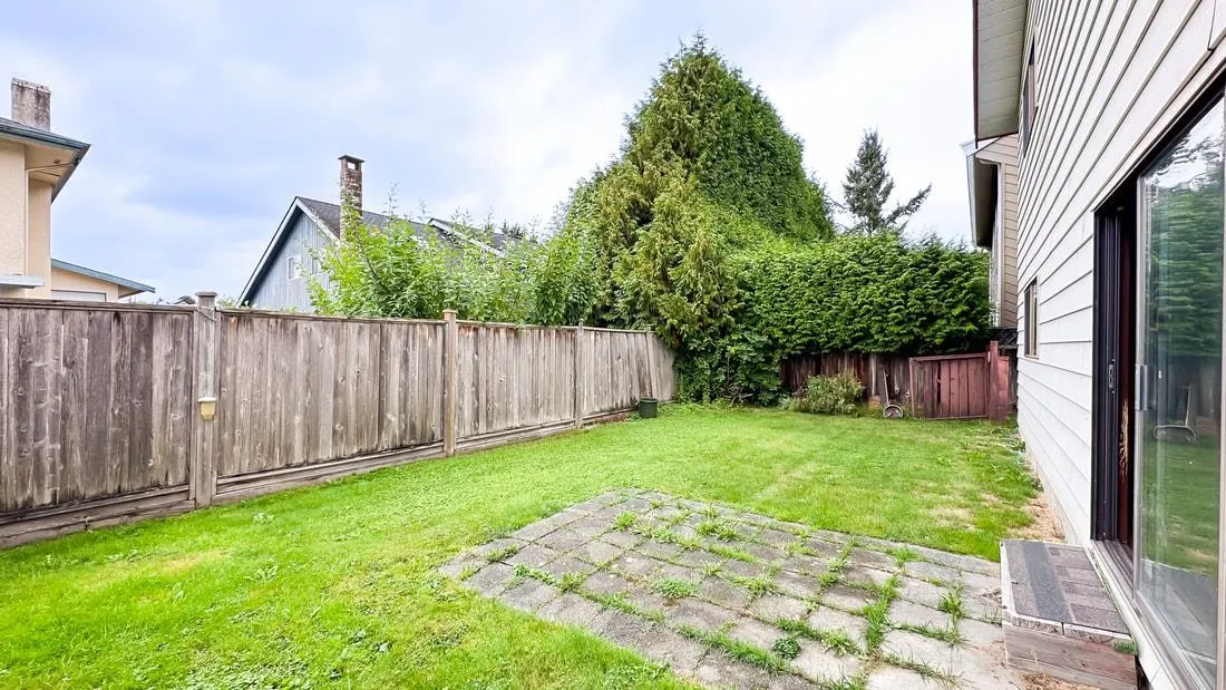 4331 Lancelot Drive