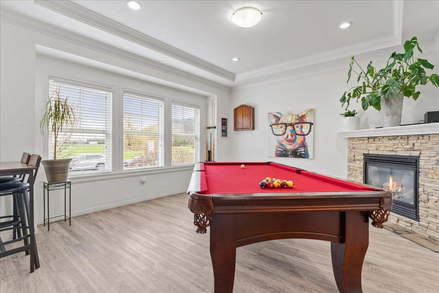 1510 Mackay Crescent