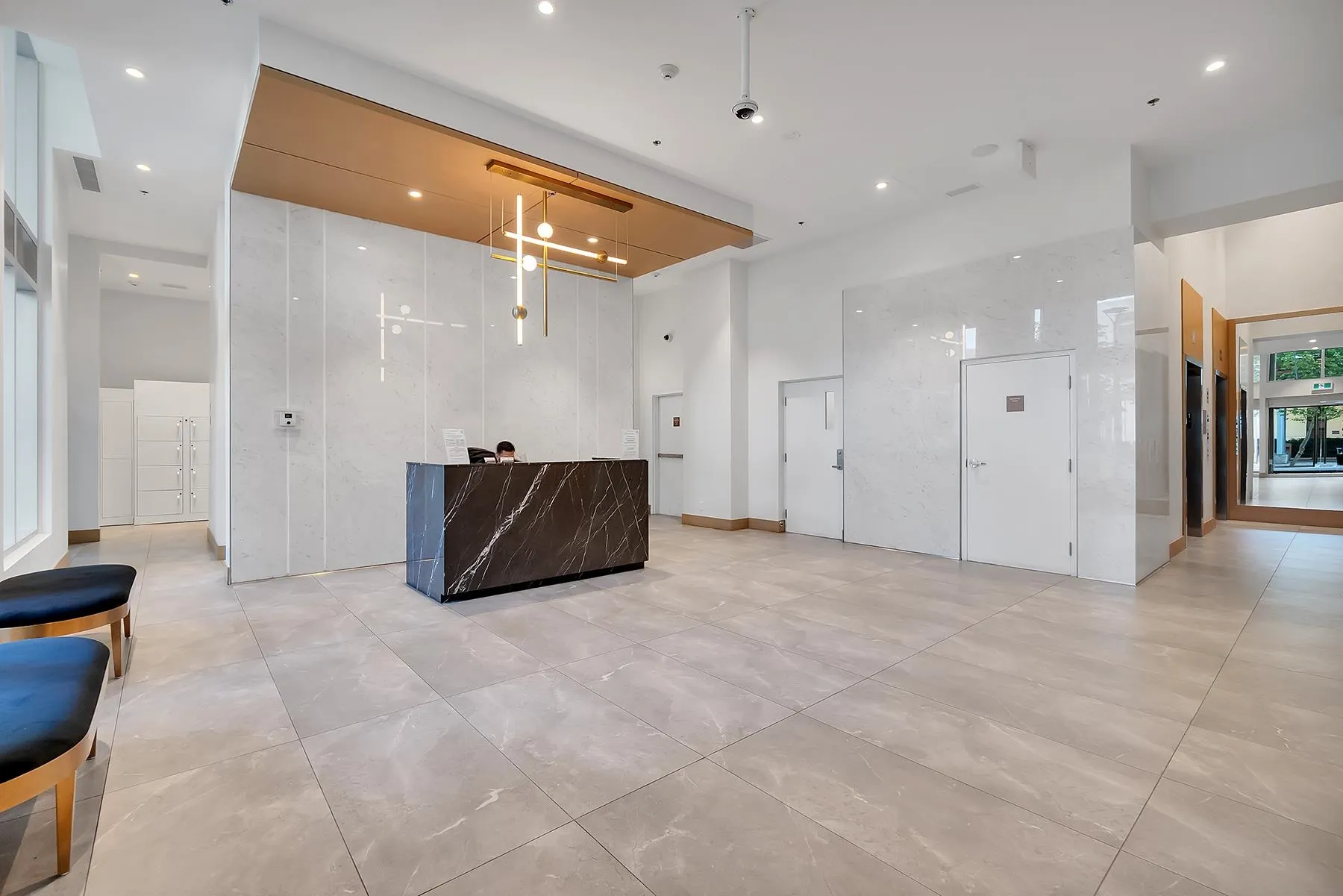 607 1632 Lions Gate Lane