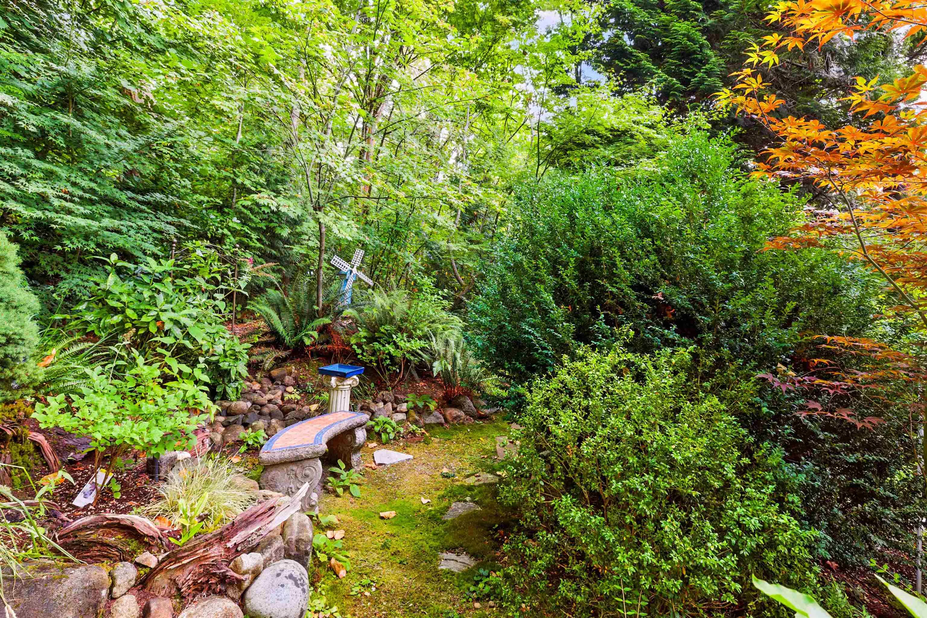 8885 Larkfield Drive