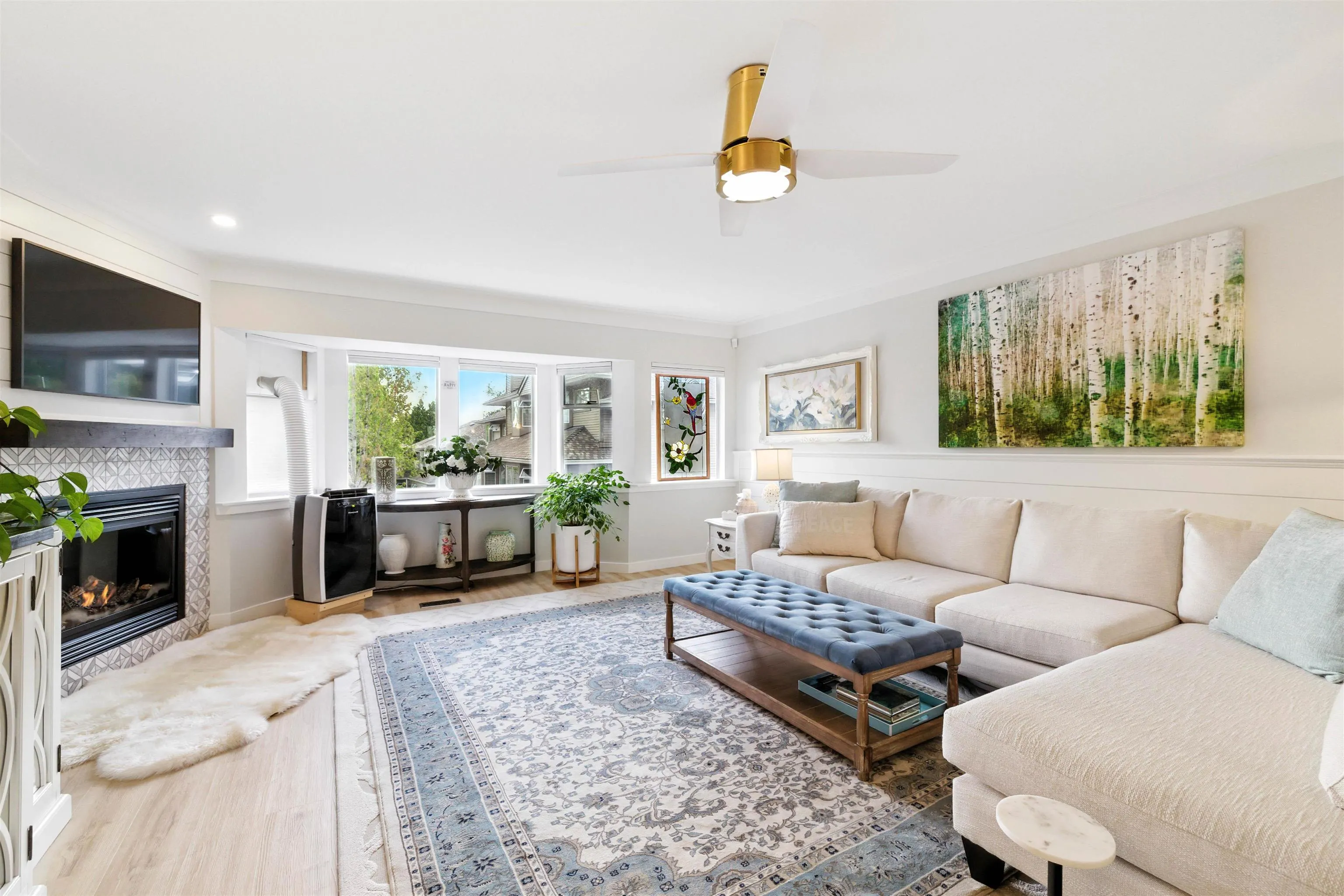 8885 Larkfield Drive