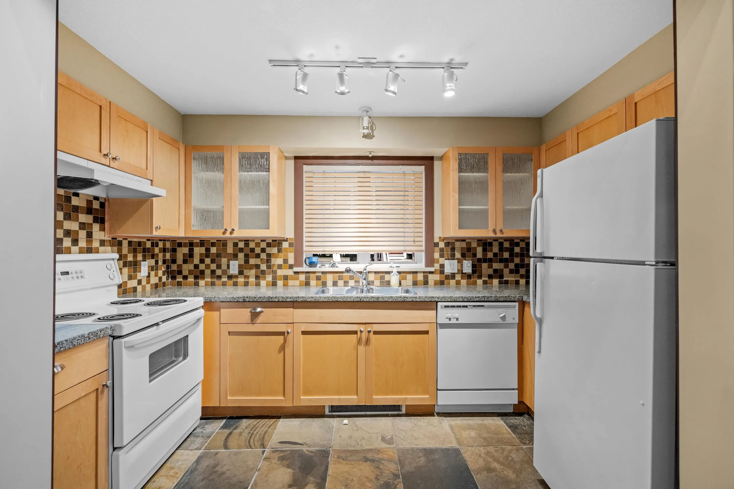 177 15236 36 Avenue