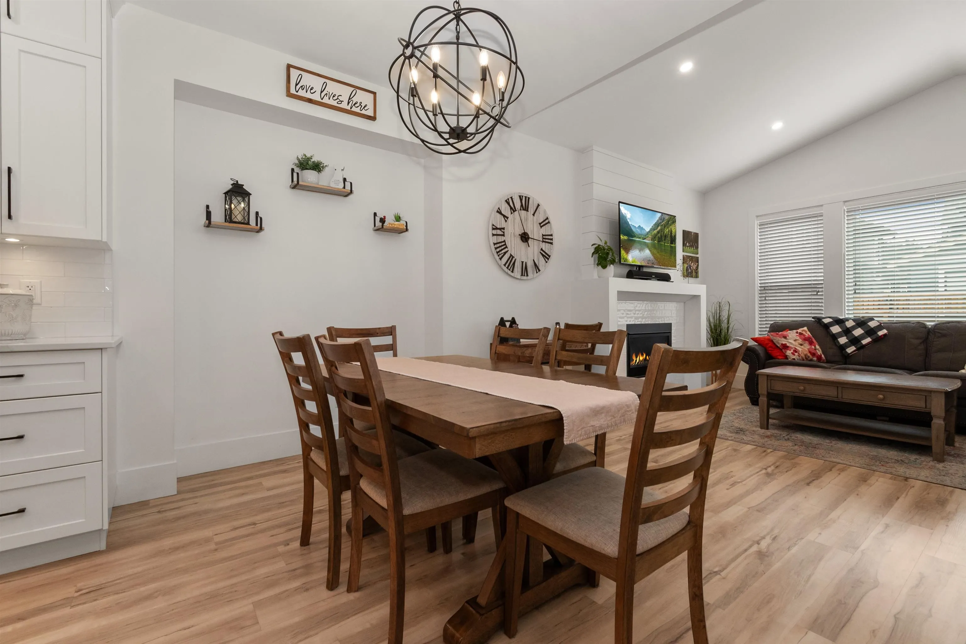 36 46211 Promontory Road