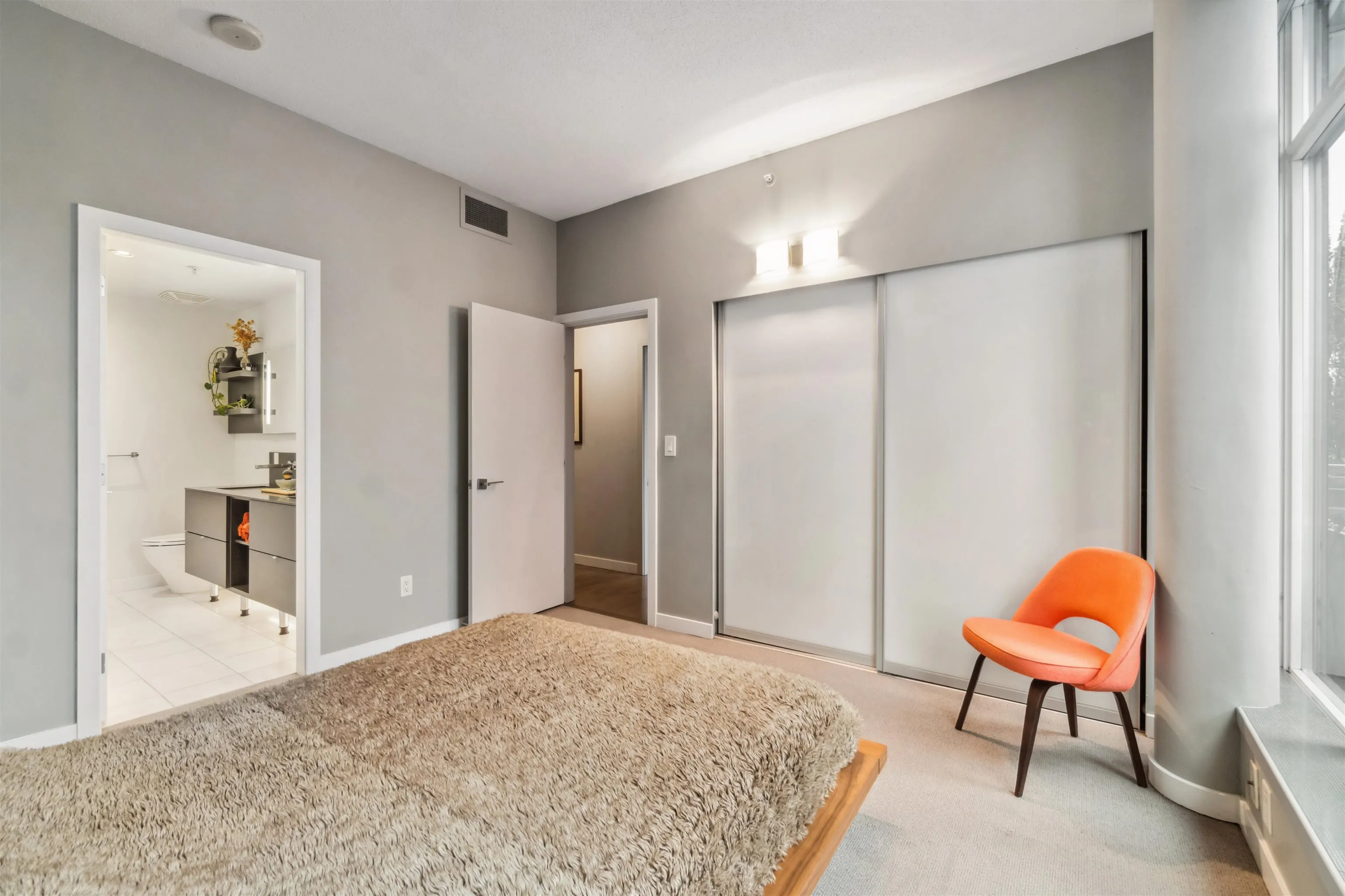 1601 1252 Hornby Street