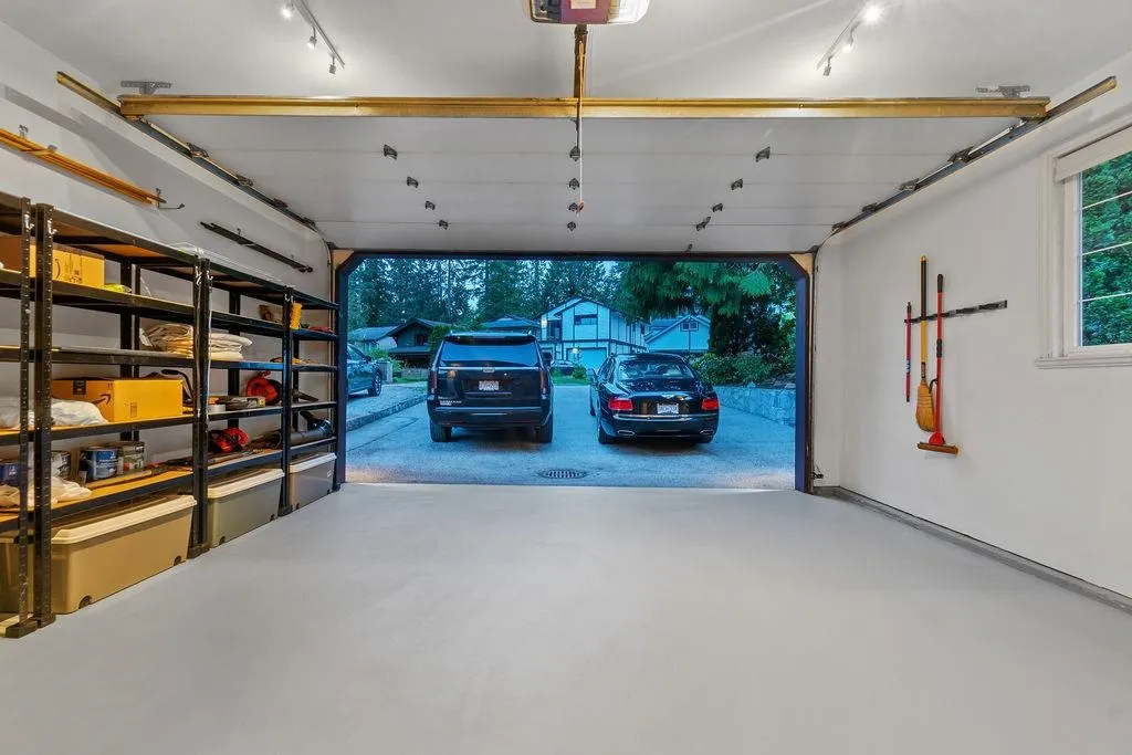 3998 Phyllis Road