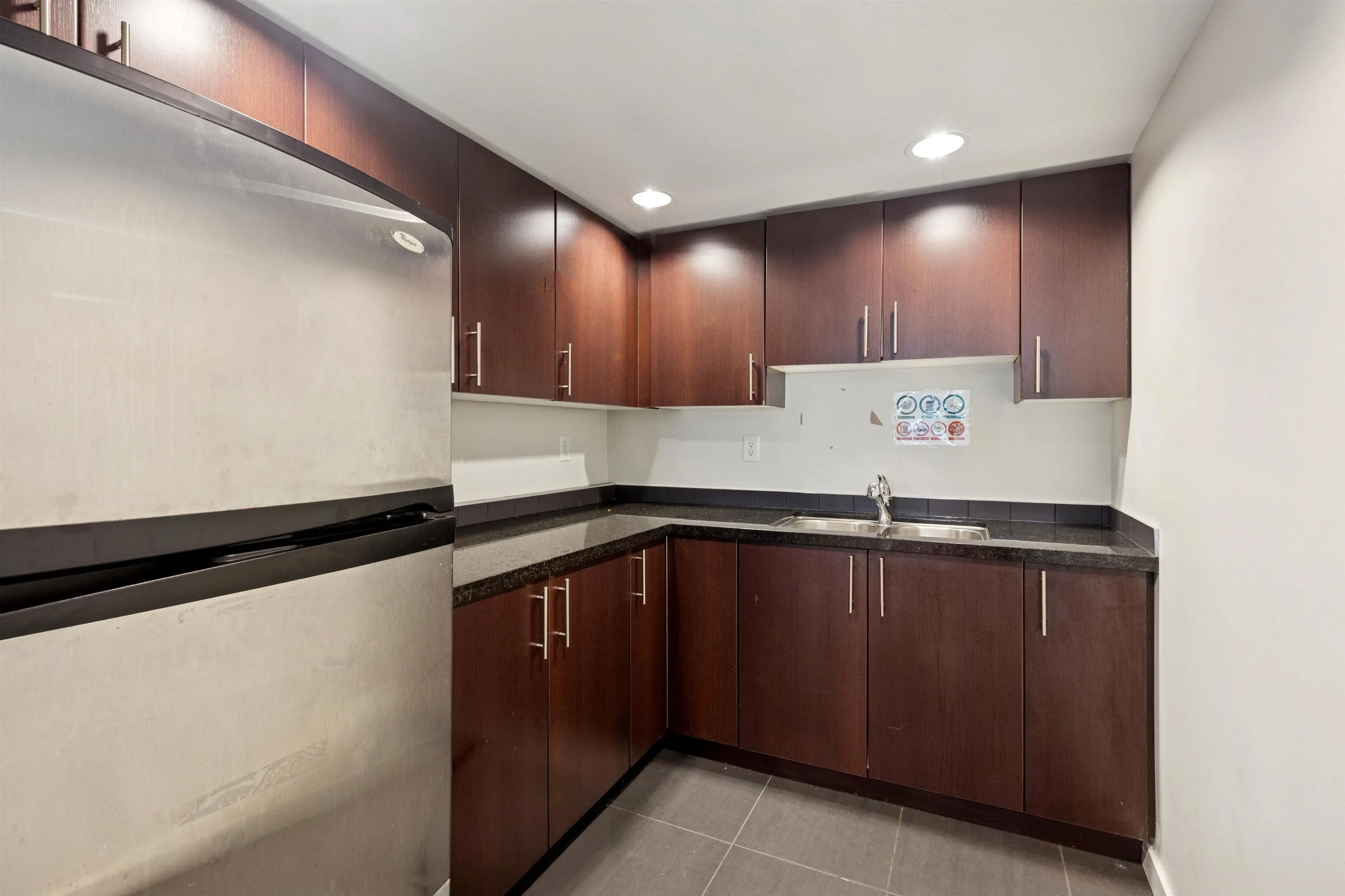 TH4 1288 Chesterfield Avenue