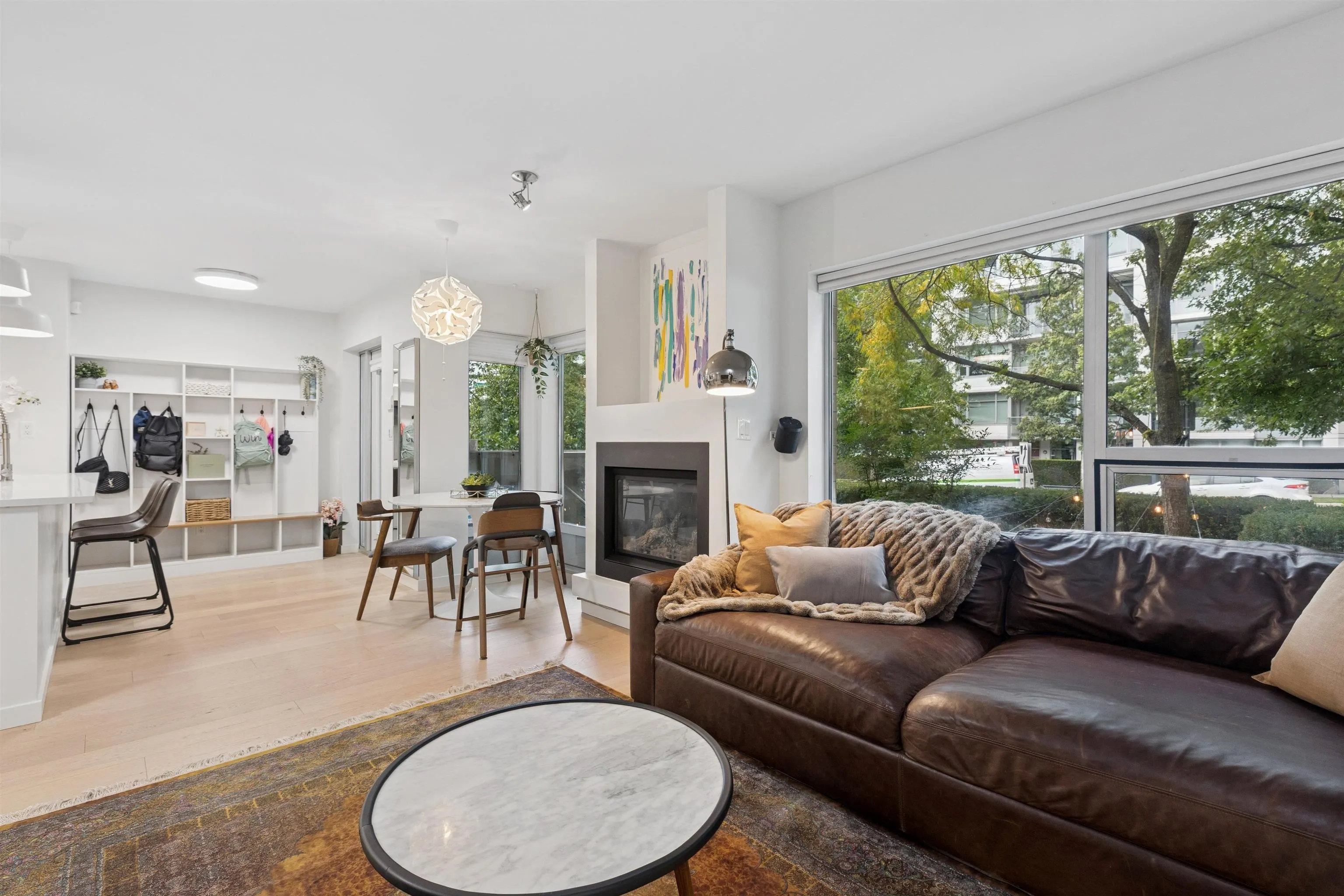 TH4 1288 Chesterfield Avenue