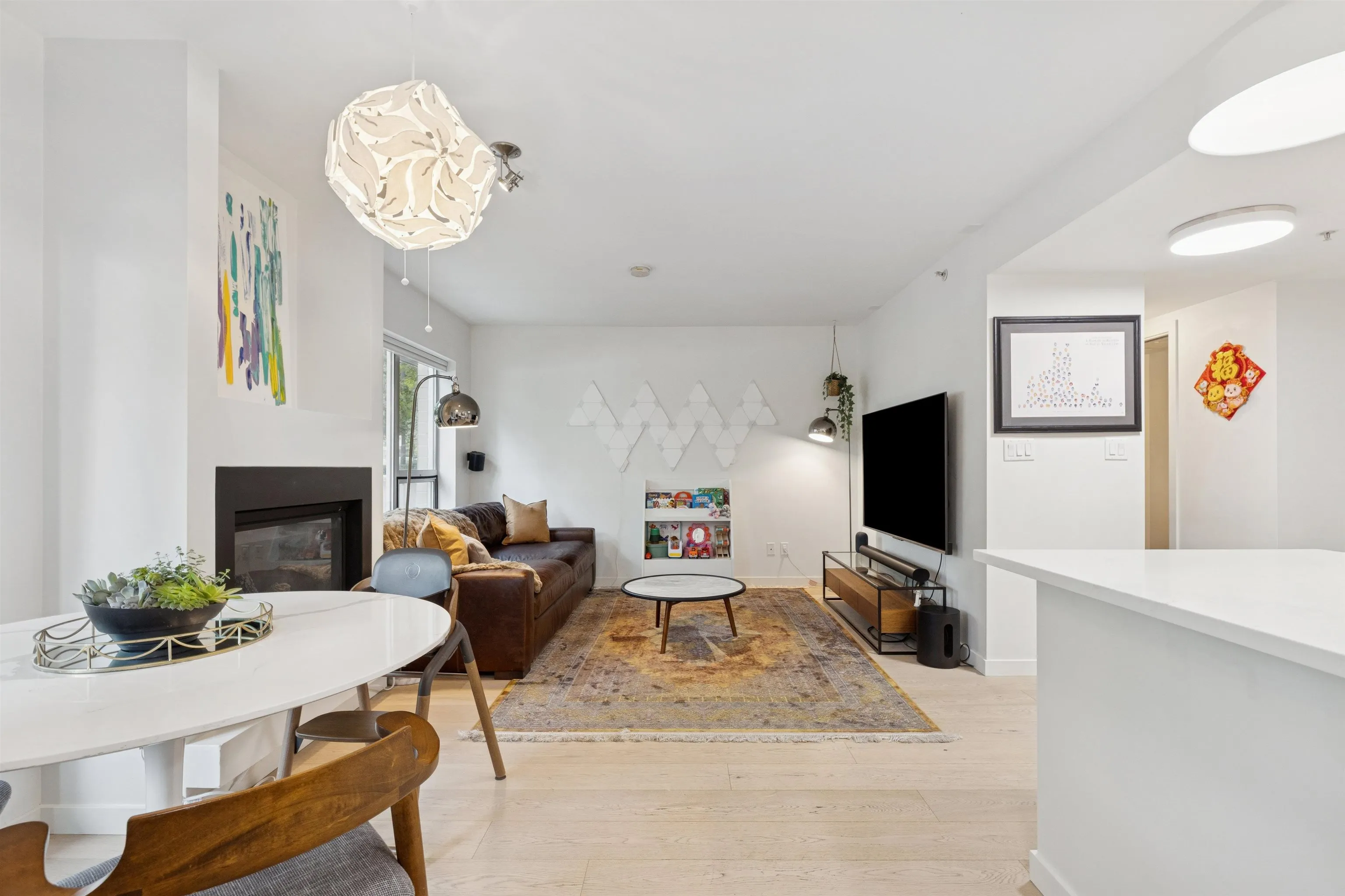 TH4 1288 Chesterfield Avenue