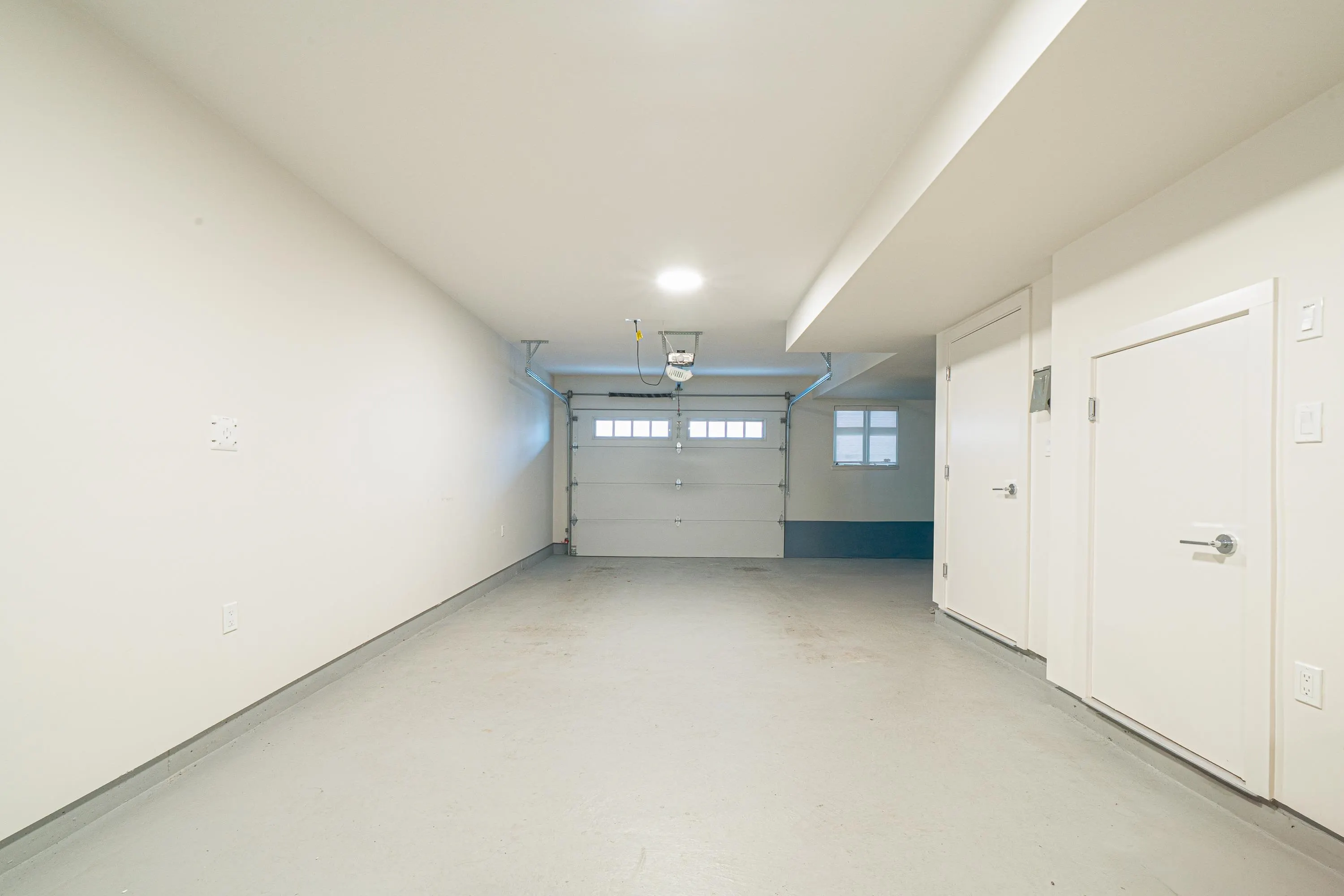 2 9399 No.2 Road