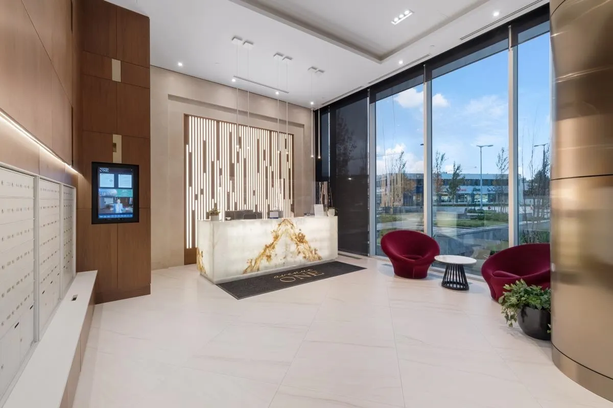 1413 1768 Cook Street