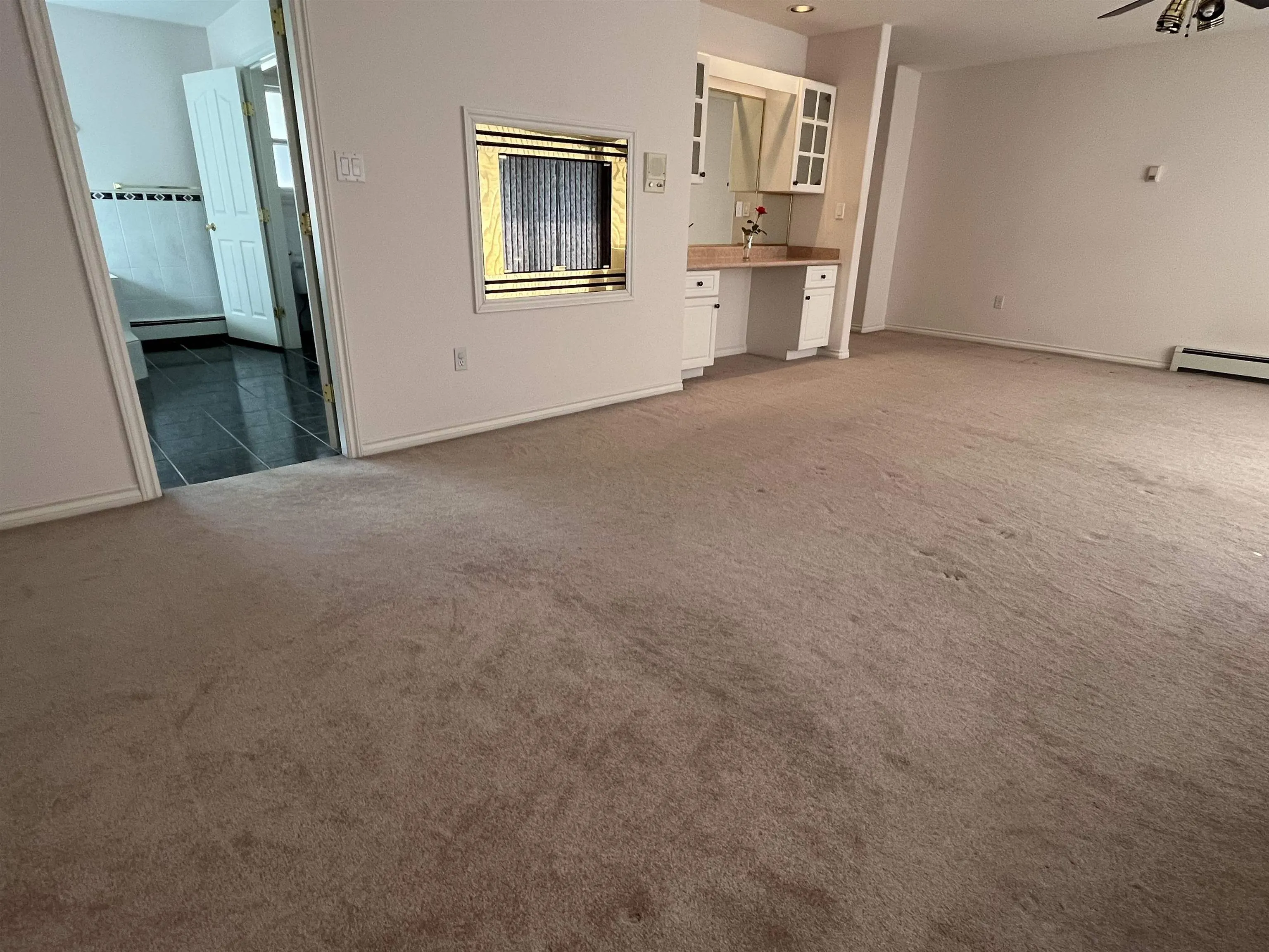 3147 Silverthrone Drive