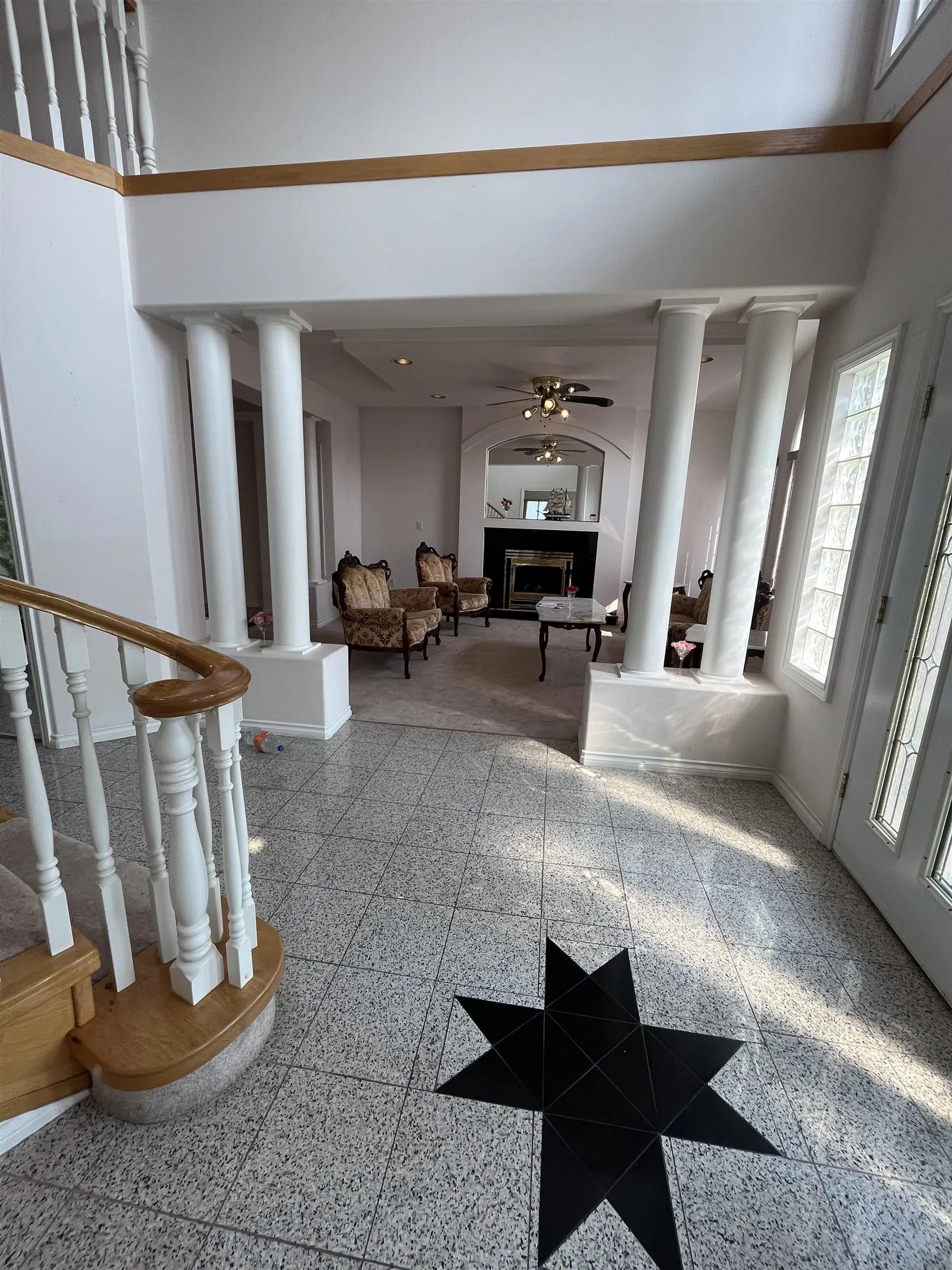 3147 Silverthrone Drive