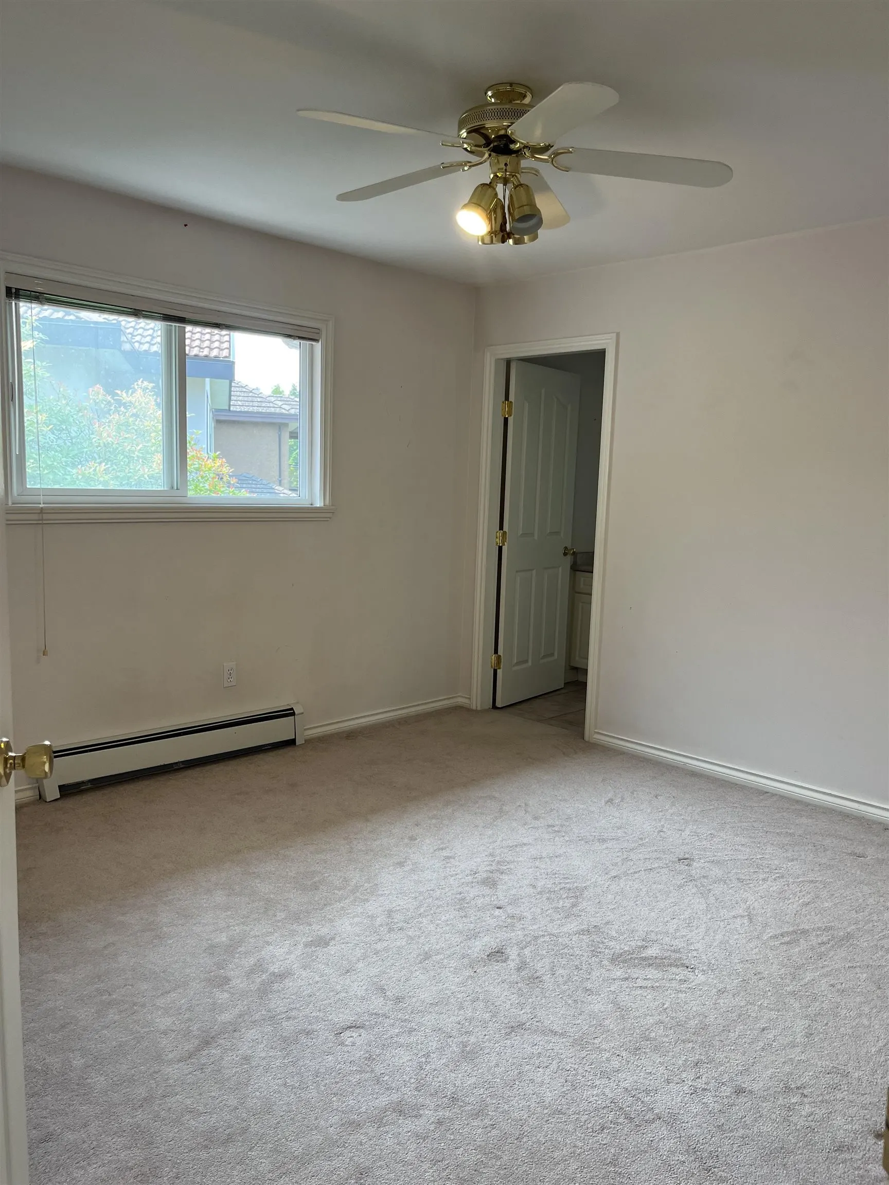3147 Silverthrone Drive