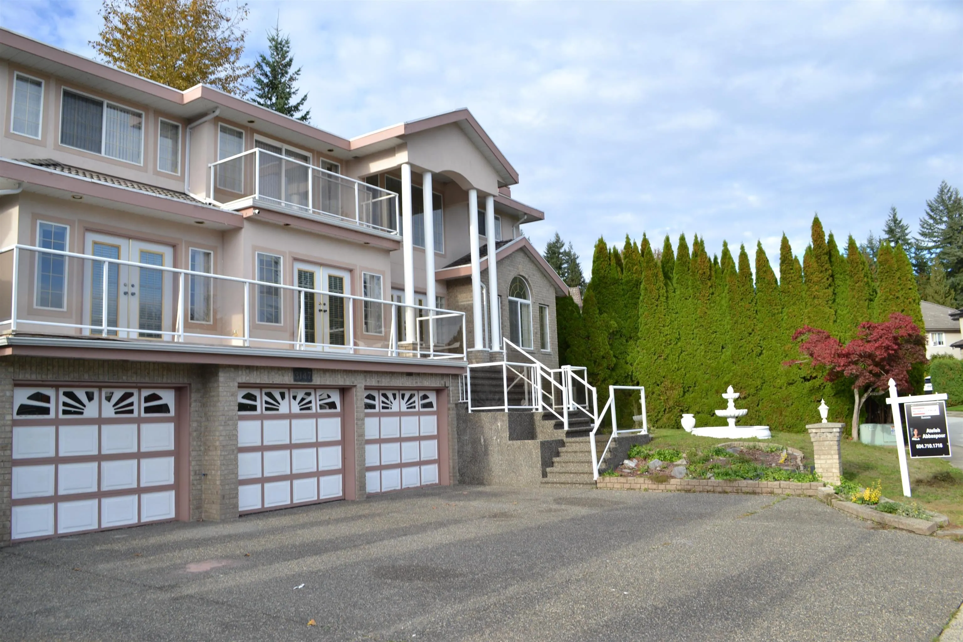 3147 Silverthrone Drive