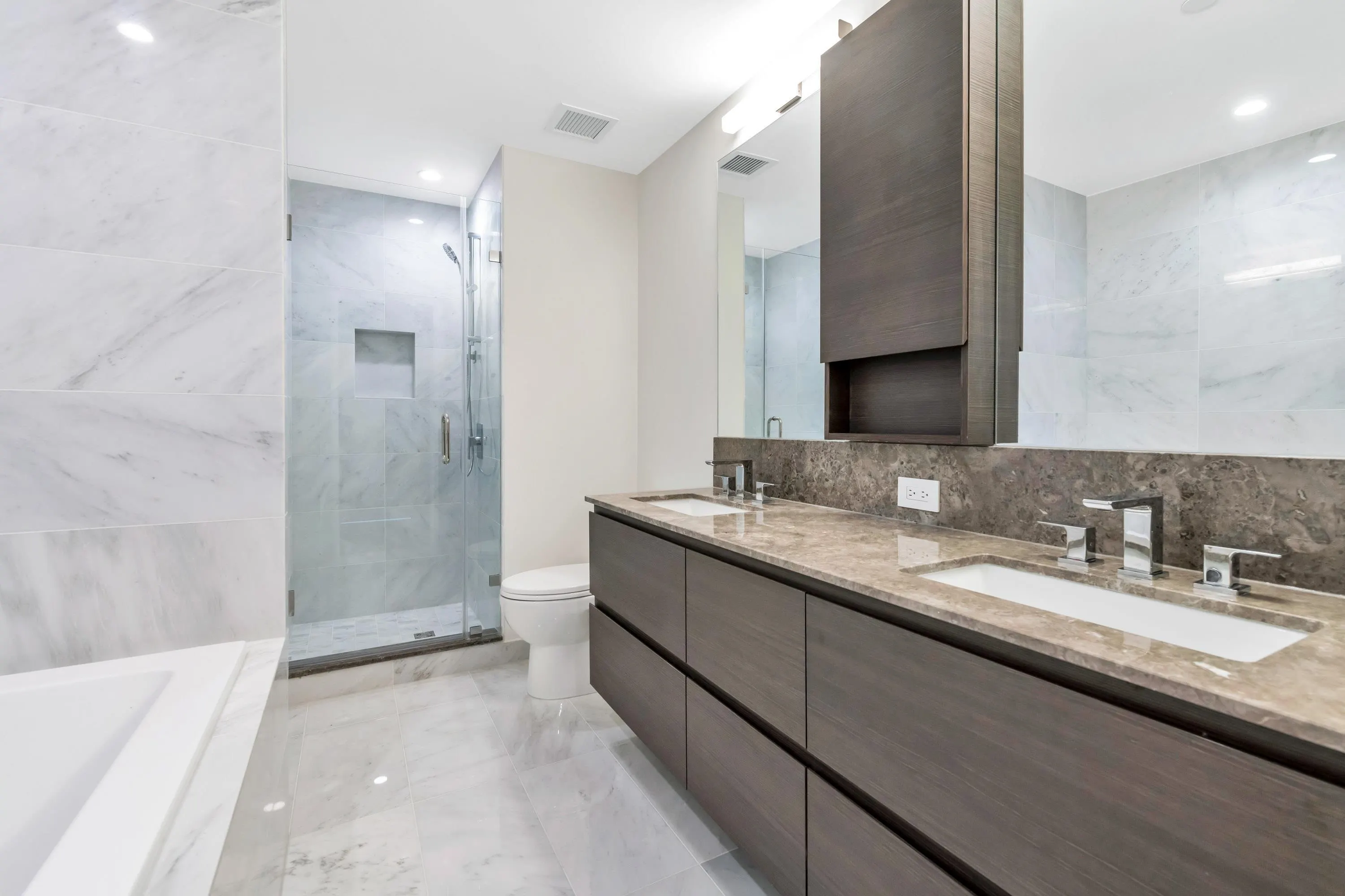 2009 308 Morrissey Road