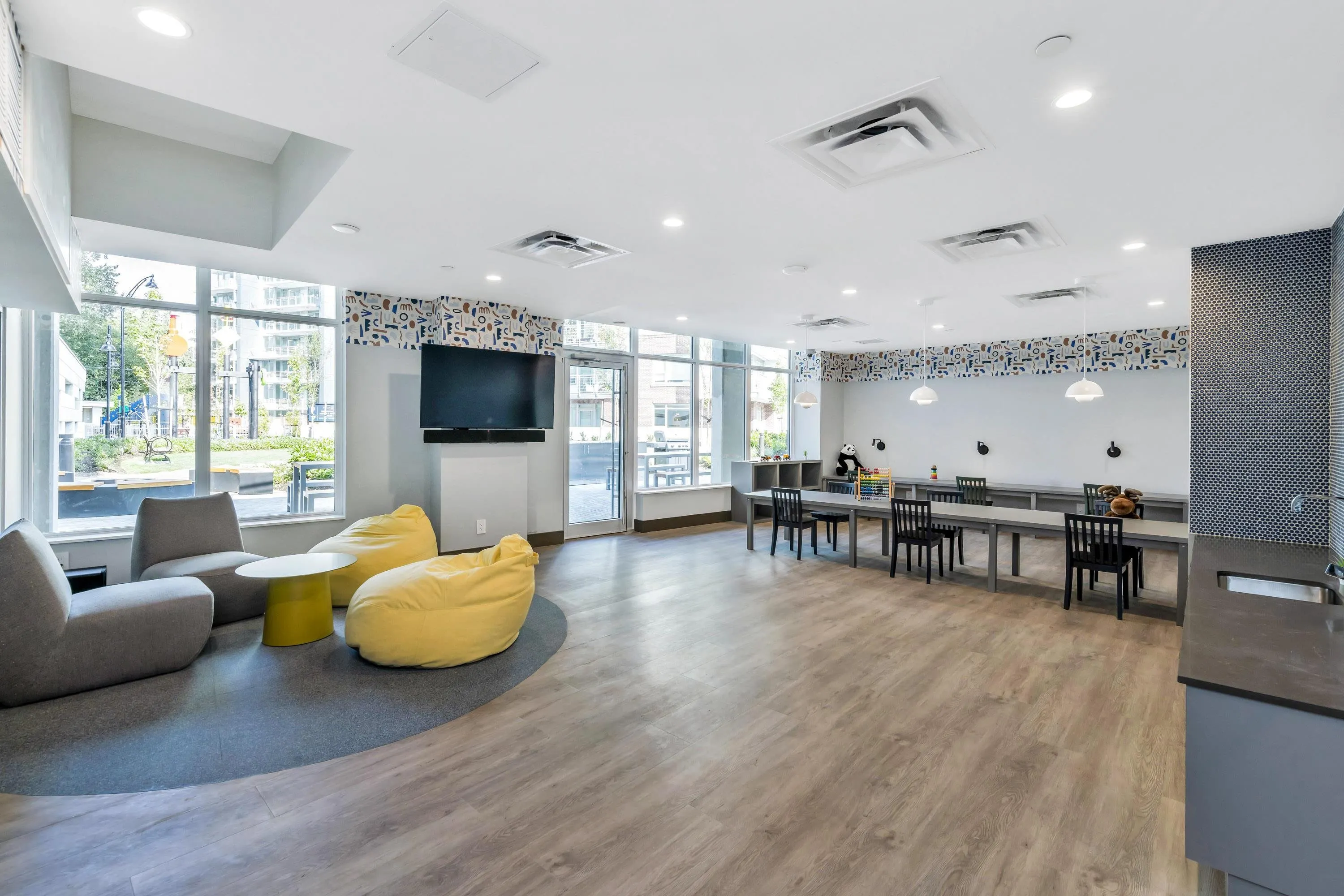 2009 308 Morrissey Road